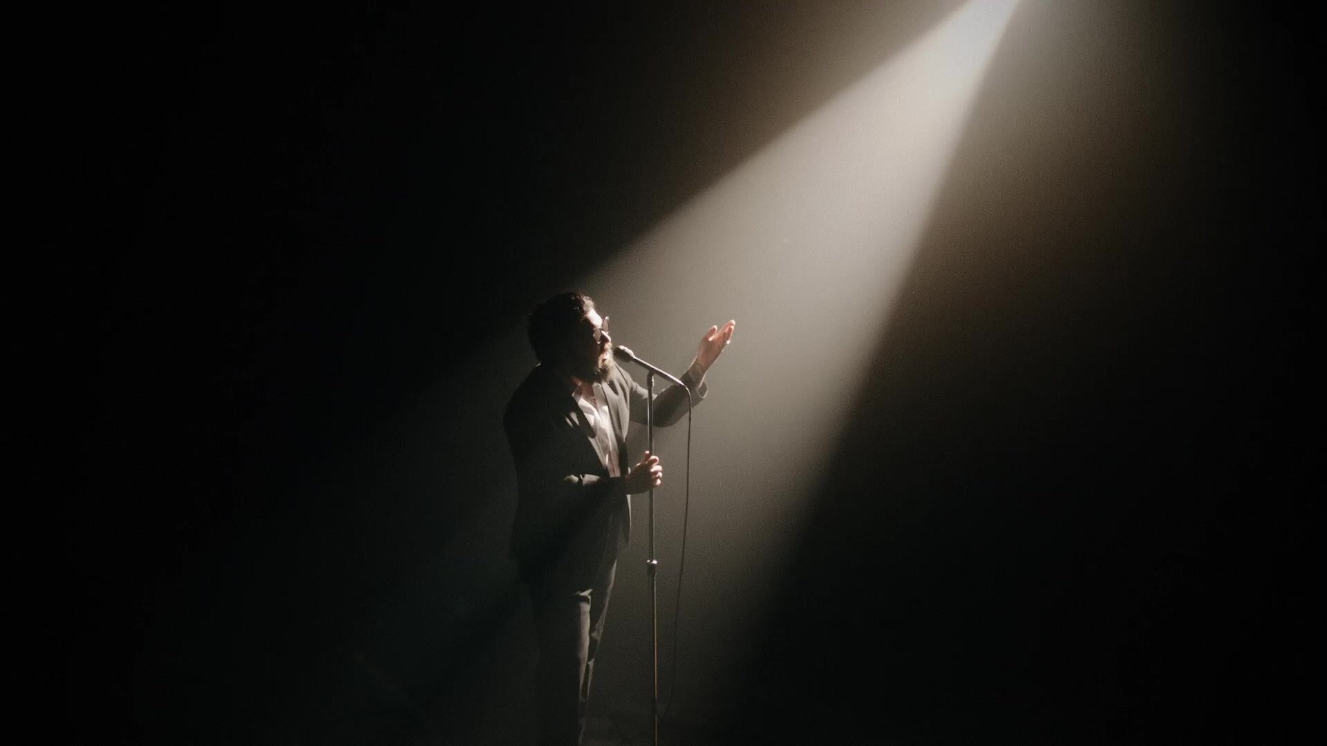 frame_891.jpg