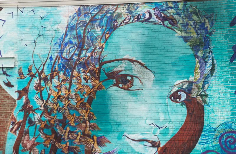 East-Busway-Photo-by-PGH-Murals-800x520.jpg