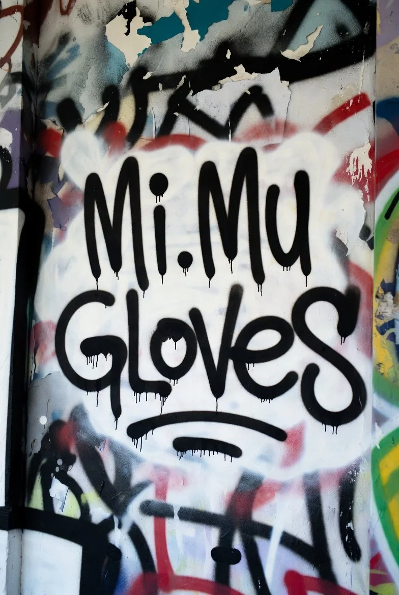 MI.MU Gloves