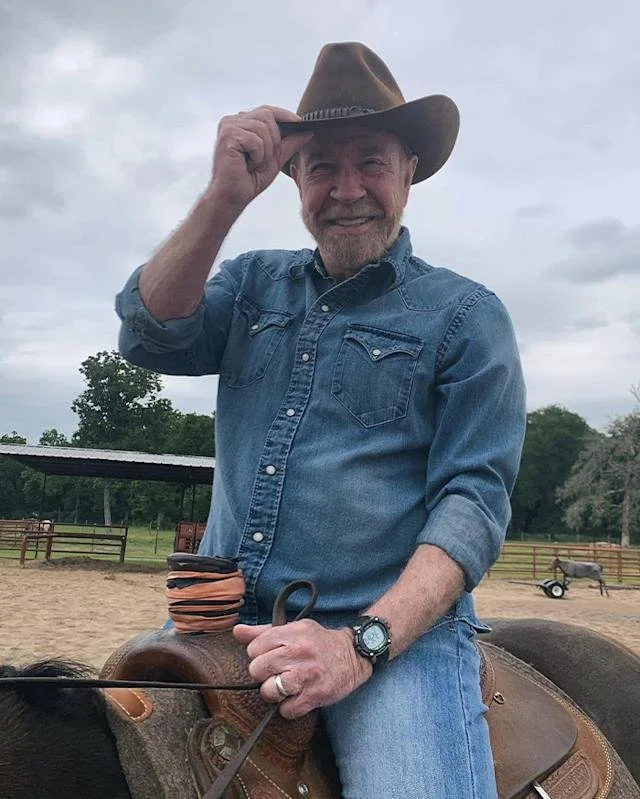 Passing Words: Carlos Ray ("Chuck") Norris