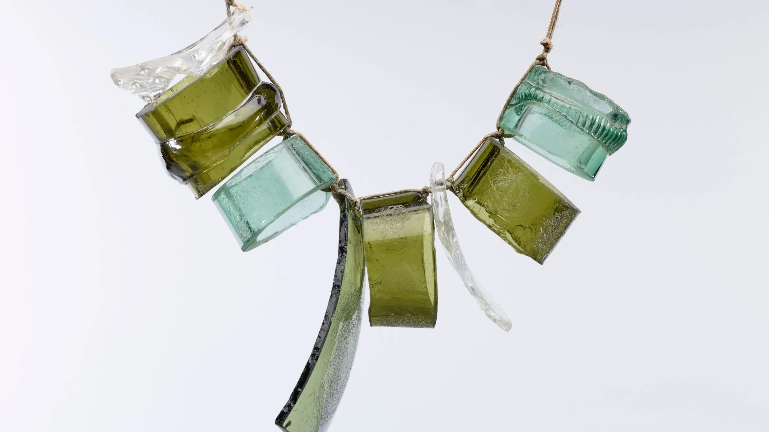 Schobinger.Necklace_J52-04.jpg