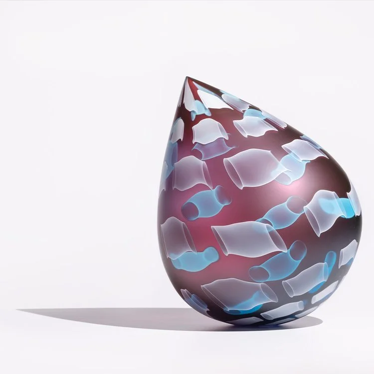 Nancy Callan (American, born 1964). Luminescence Droplet, 2021. Blown and etched glass; 17 x 14 x 14 inches. Photo by Russell Johnson, courtesy of the artist.