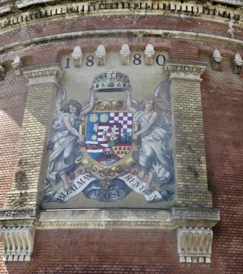 Buda Castle Hungarian Coat of Arms2017.jpg