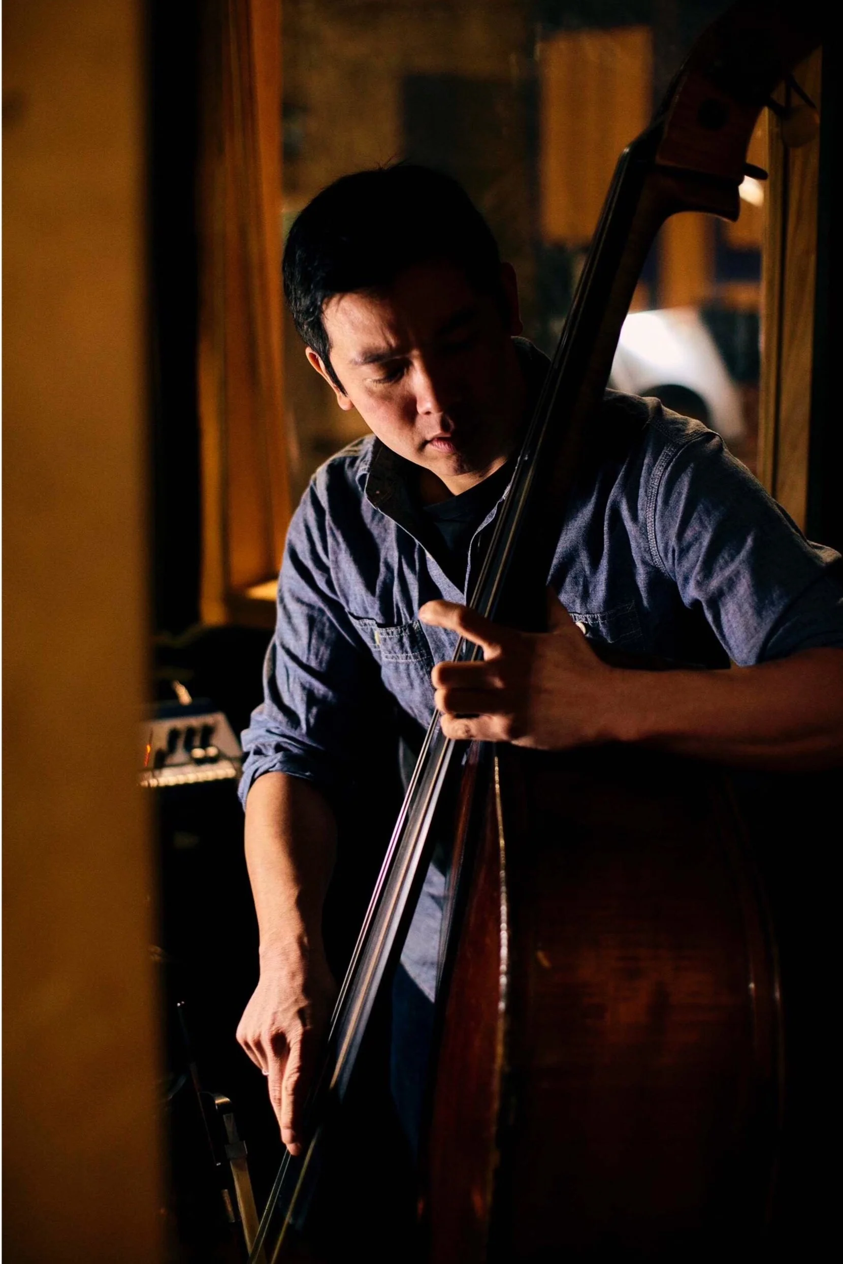 Bass Gary Wang