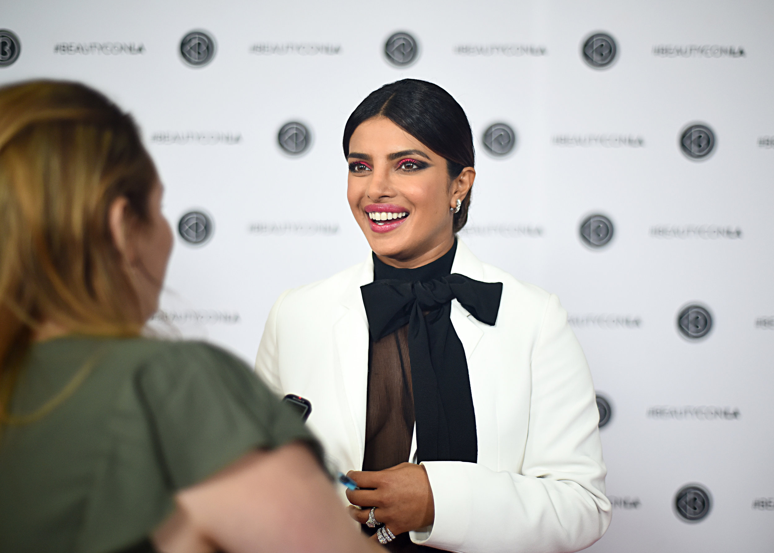  Priyanka Chopra  PC: Beautycon 