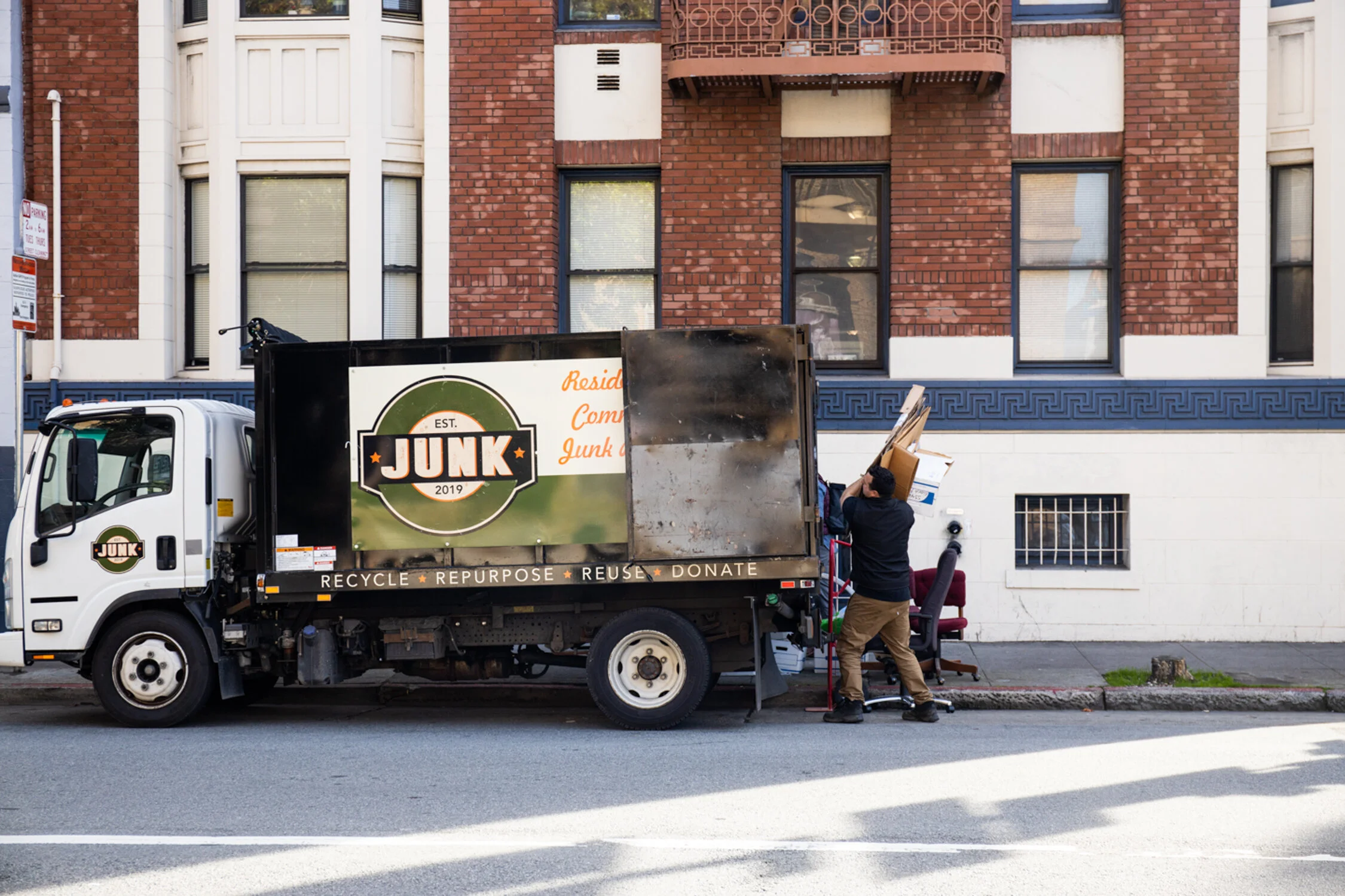 20200130_Junk-Removal_FINAL-20.jpg