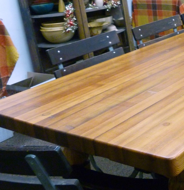 vinegar wood table.jpeg