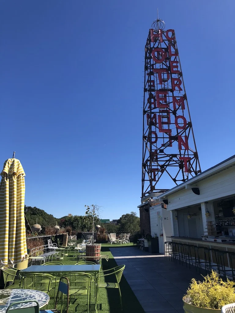 Hotel Clermont Rooftop