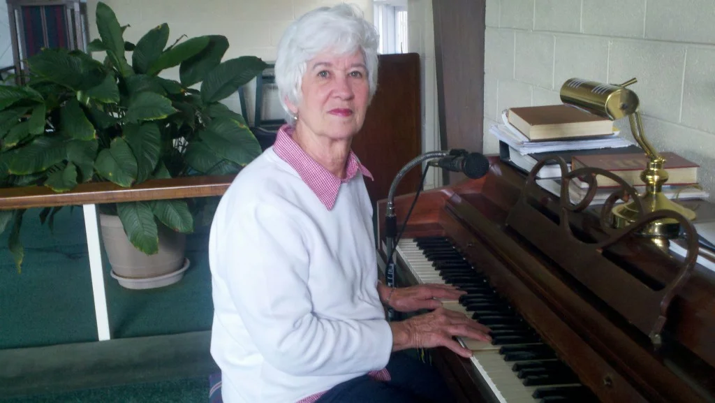 sue-gaither-minister-of-music-1024x577.jpg