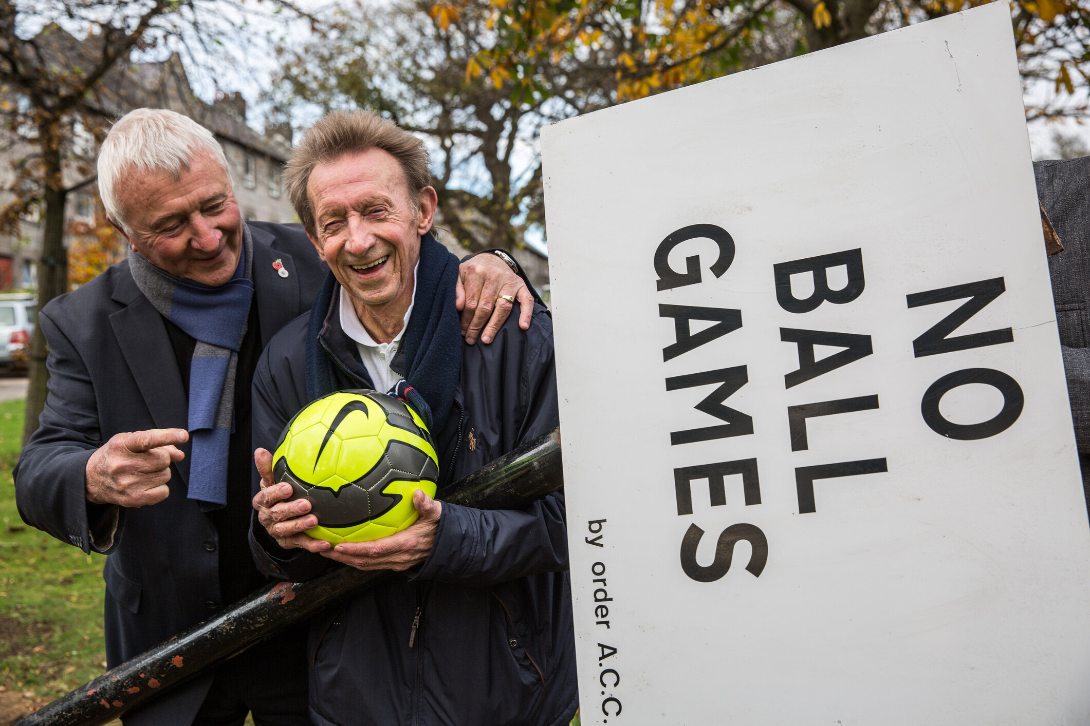 2015 Denis No Ball Games Mike Summerbee.jpg