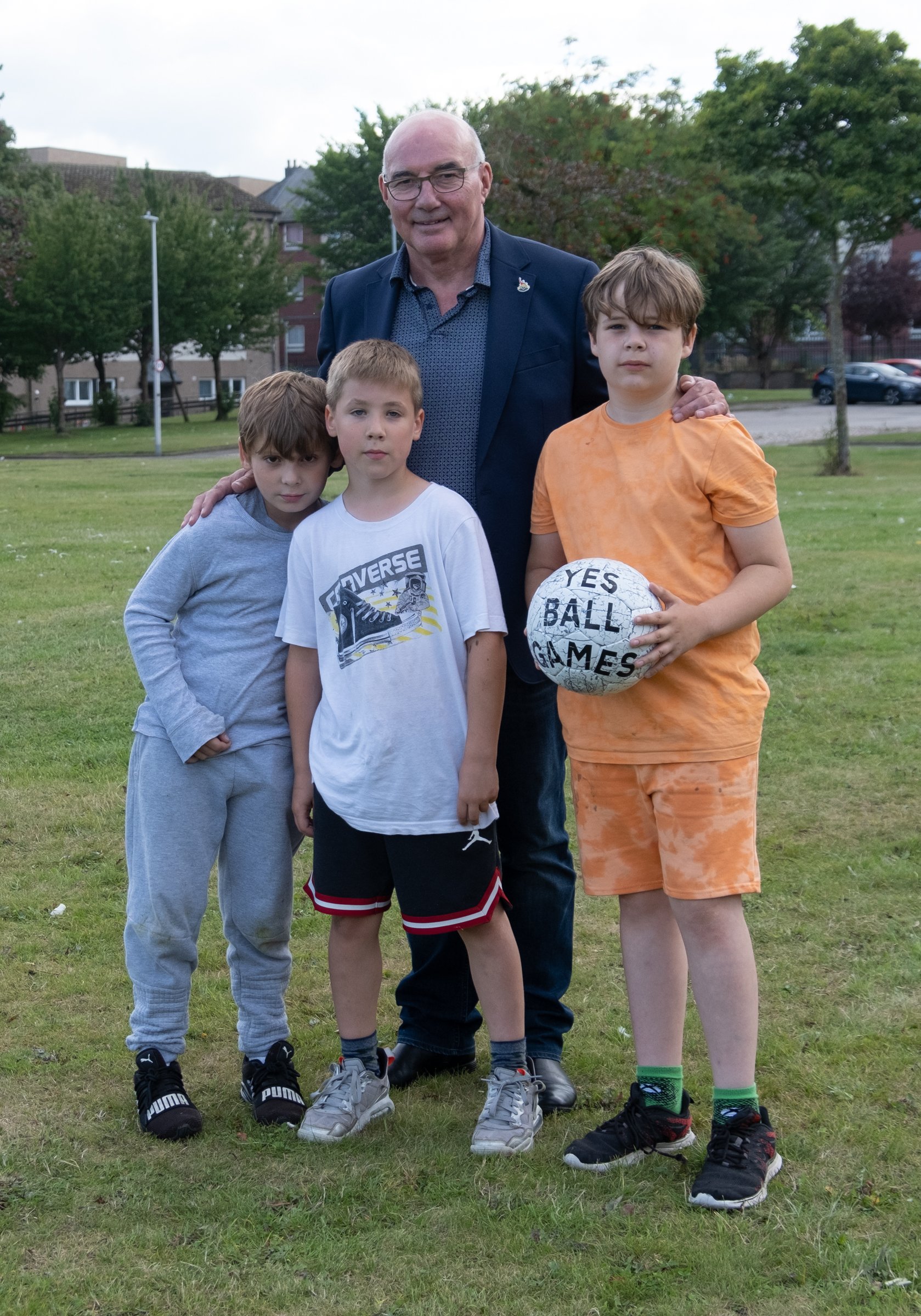 Willie Miller and local young residents