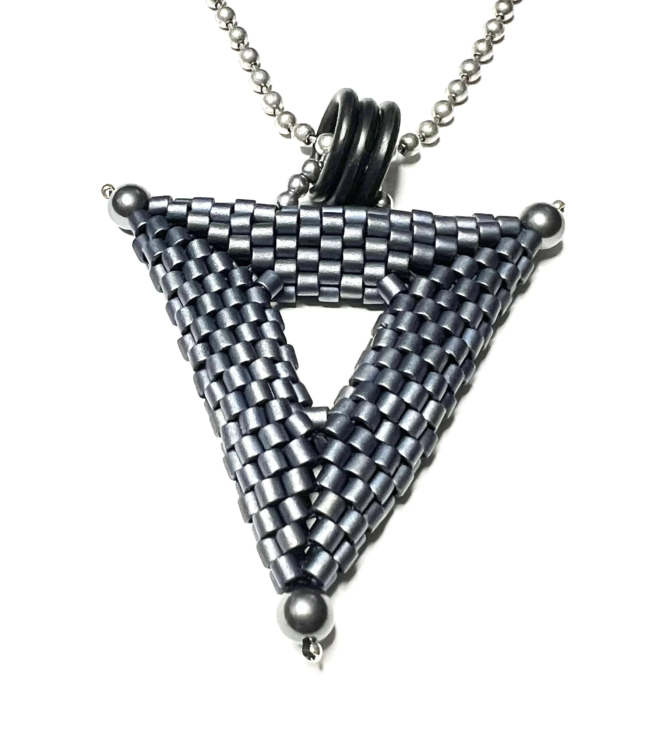 TLP-5 Large Triangle Pendant Matte Gray