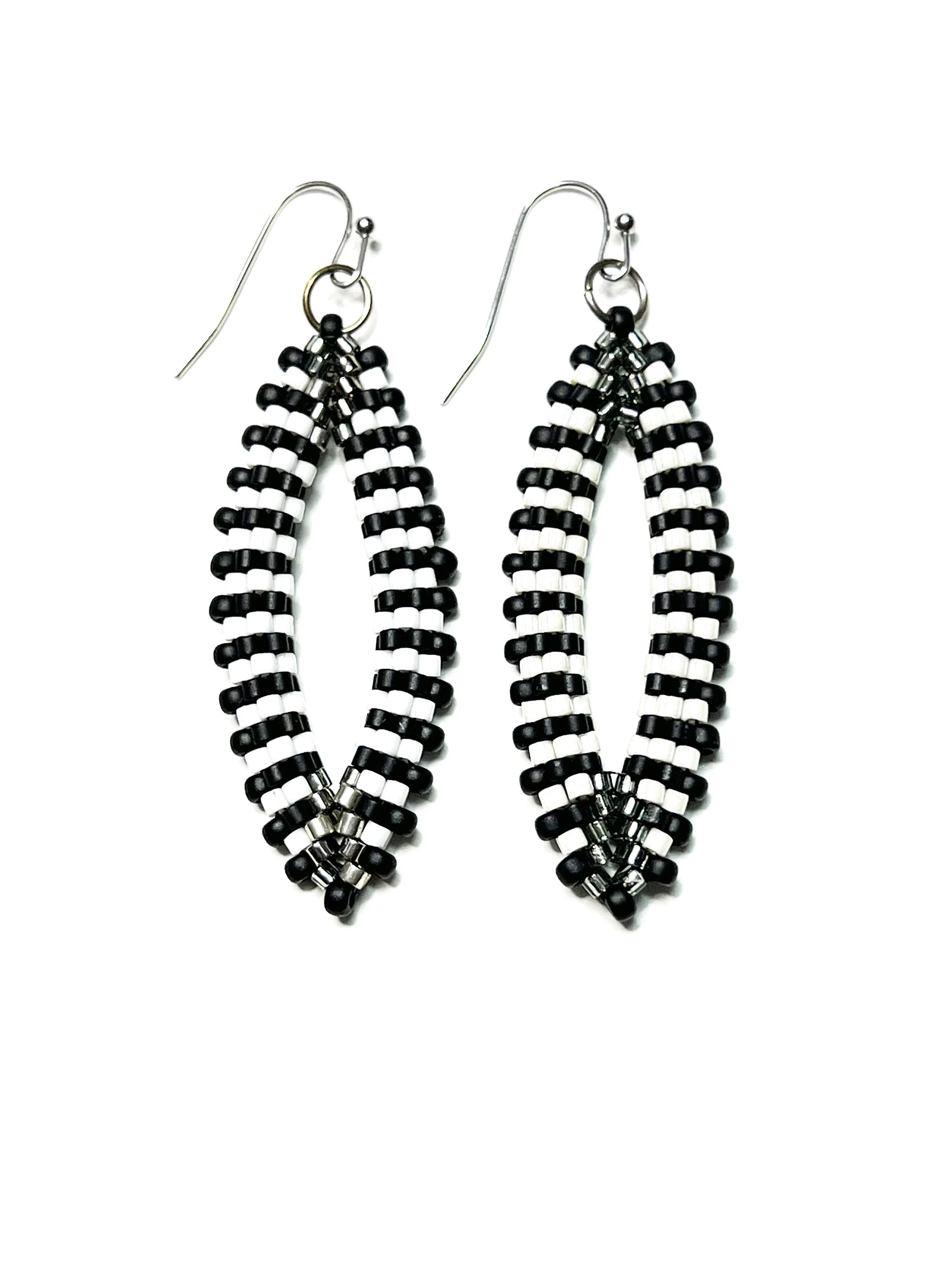 LPEO-2 Classic Black and White Stripe Ovals
