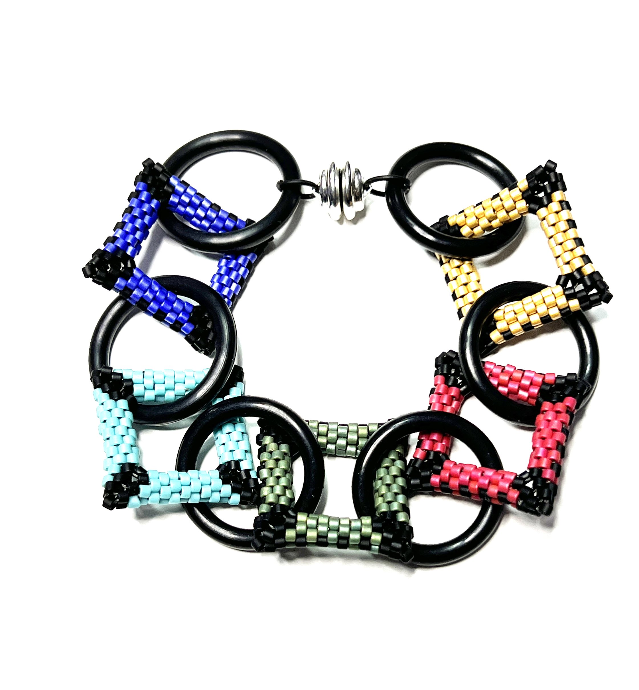 BSq-1 closed fiesta bk Os.jpg