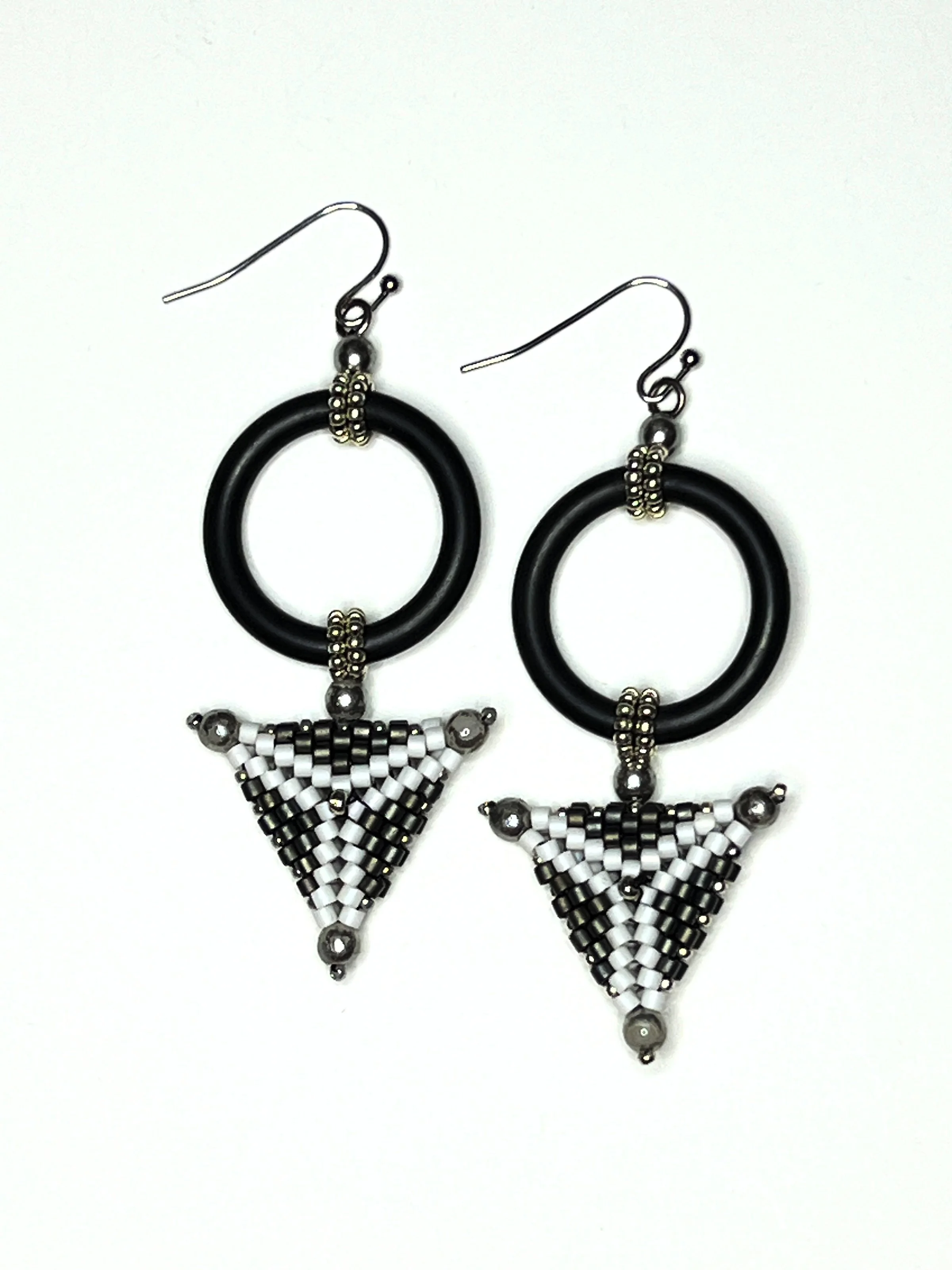 LTEO-12 Dove Gray Triangle Earrings