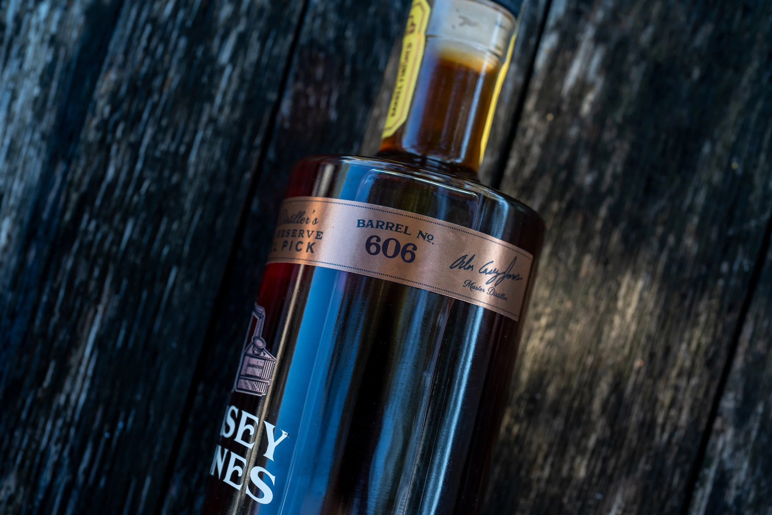 Barrel 606 Honey Barrel Cut Detail 01.jpg