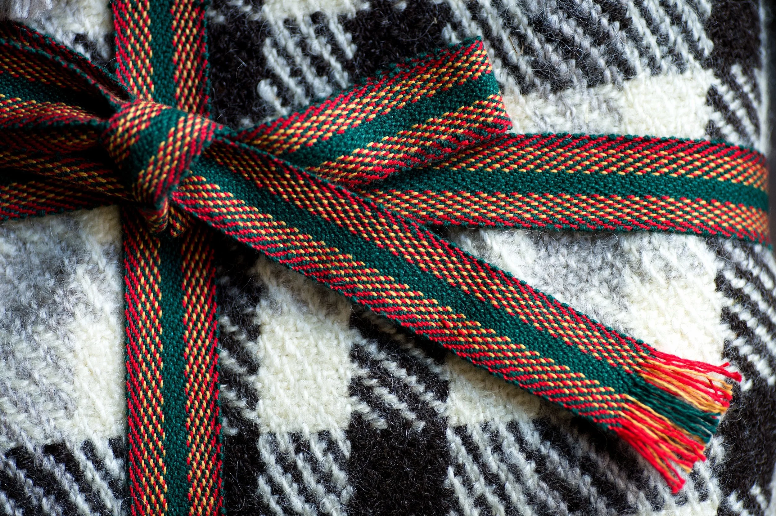 Contact — Upper Canada Weaving
