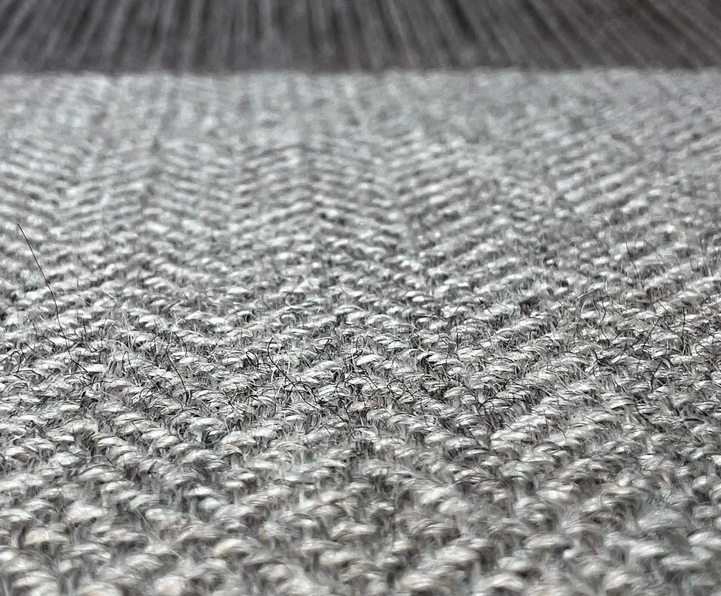 A run of Meadow pattern throws for @tamarack_farms on the loom.
These throws are inspired by the space devoted to wild uncultivated spaces on their Northumberland County farm.
The blankets are made from the beautiful wool from the Cotswold sheep on t