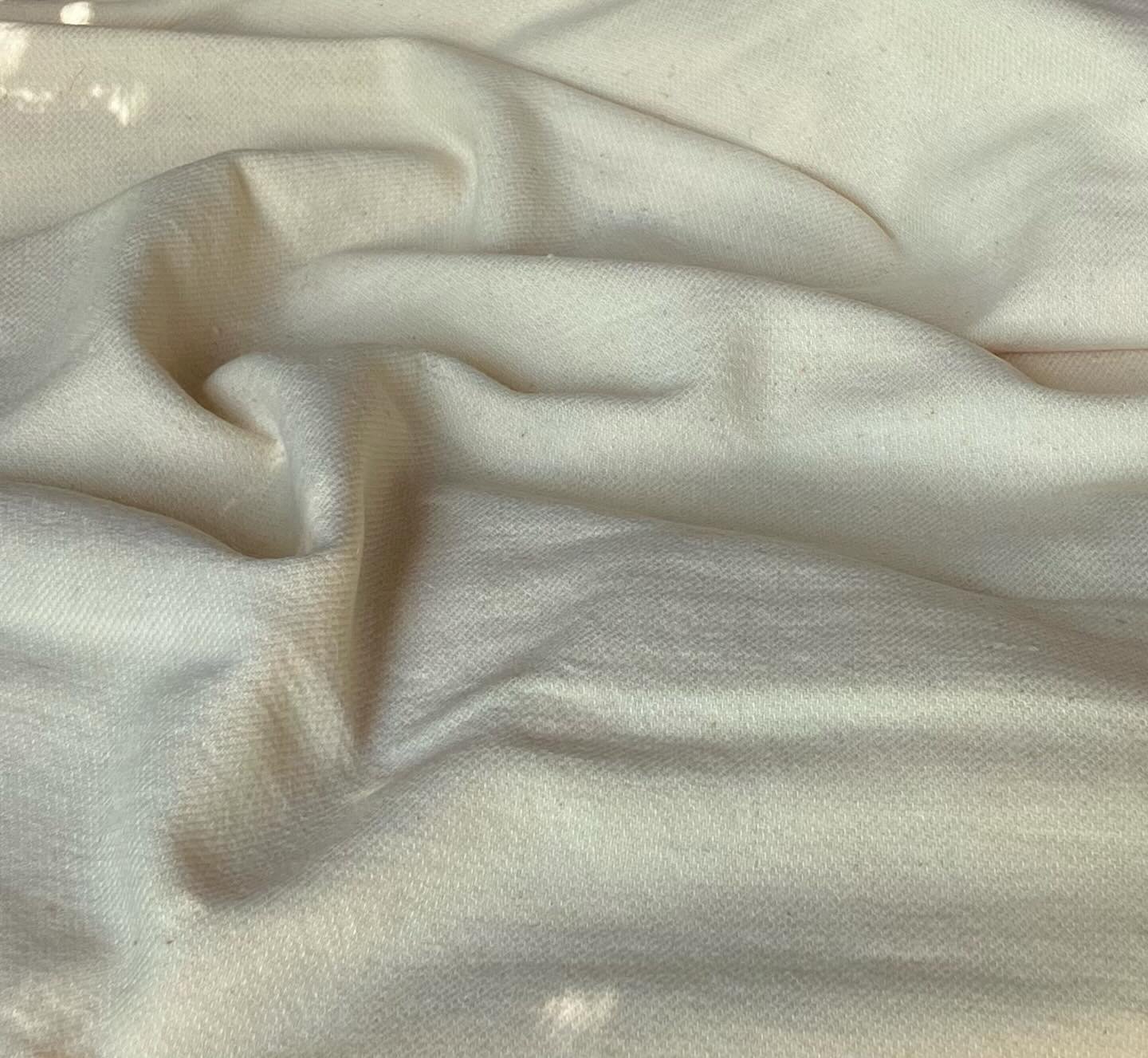 My favourite wool for flannel fabric is Canadian Arcott from Huron County, Ontario.
Arcott is uniquely suited to flannel because of the springy quality of the staple. That special configuration lends itself so well to the lovely halo that emerges fro