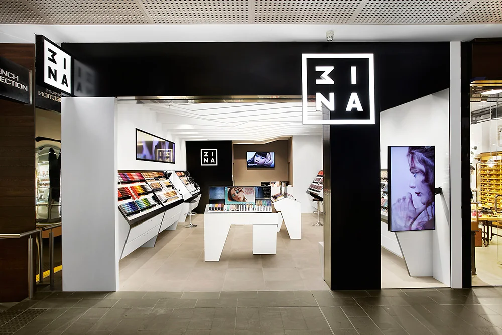 StudioGrayscale_3INA_MelbourneCentral_5.jpg