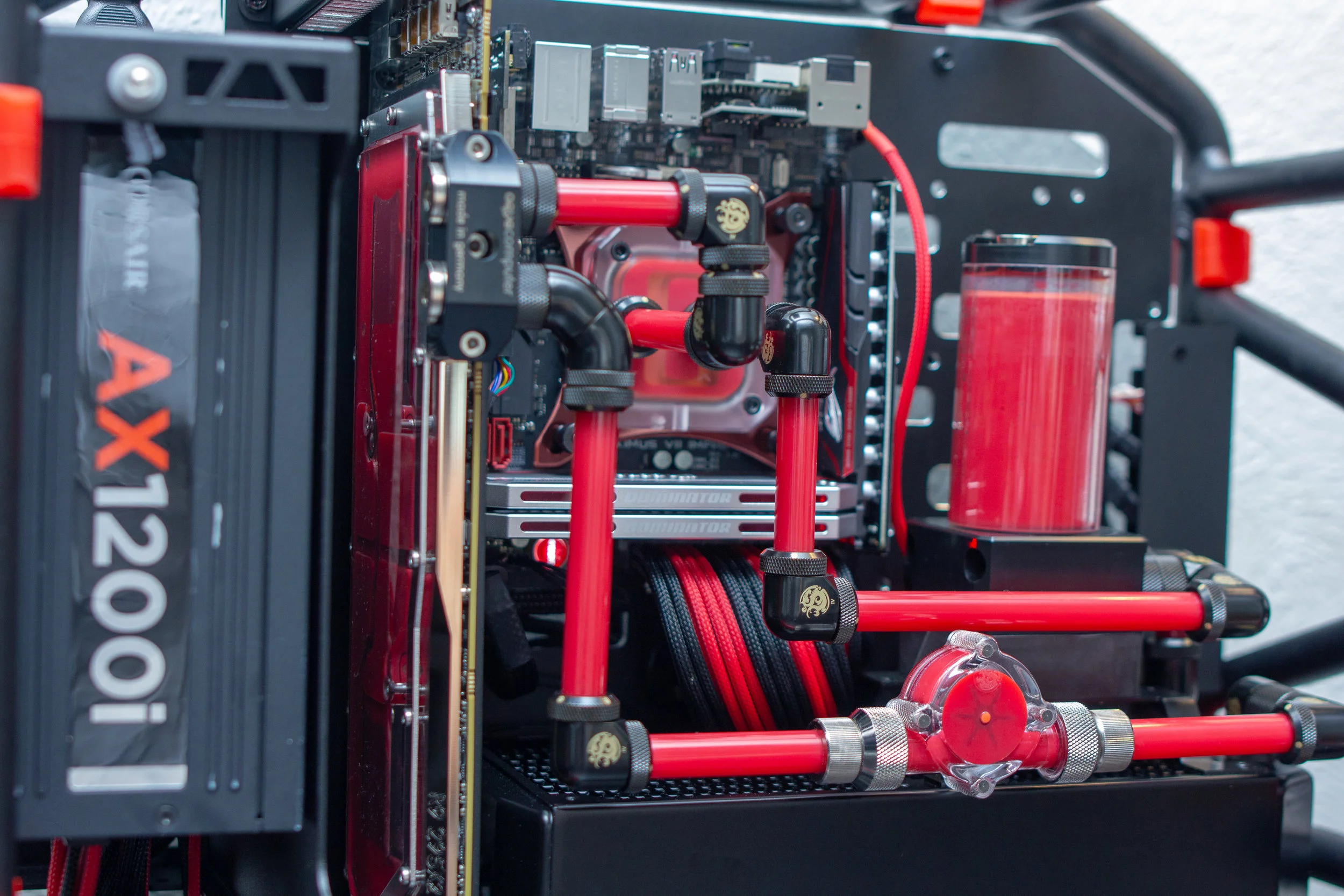 Red Frame-3.jpg