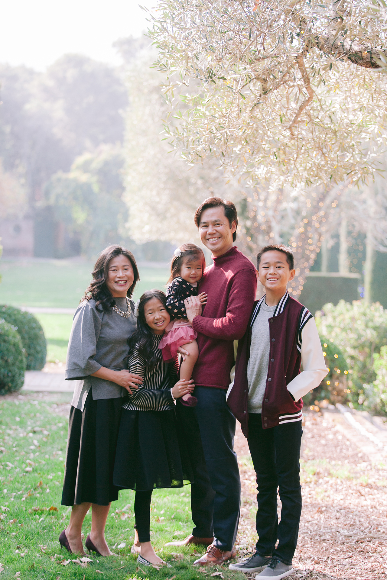 Fioli_Gardens_Woodside_Children_and_Family_Portrait_002.jpg