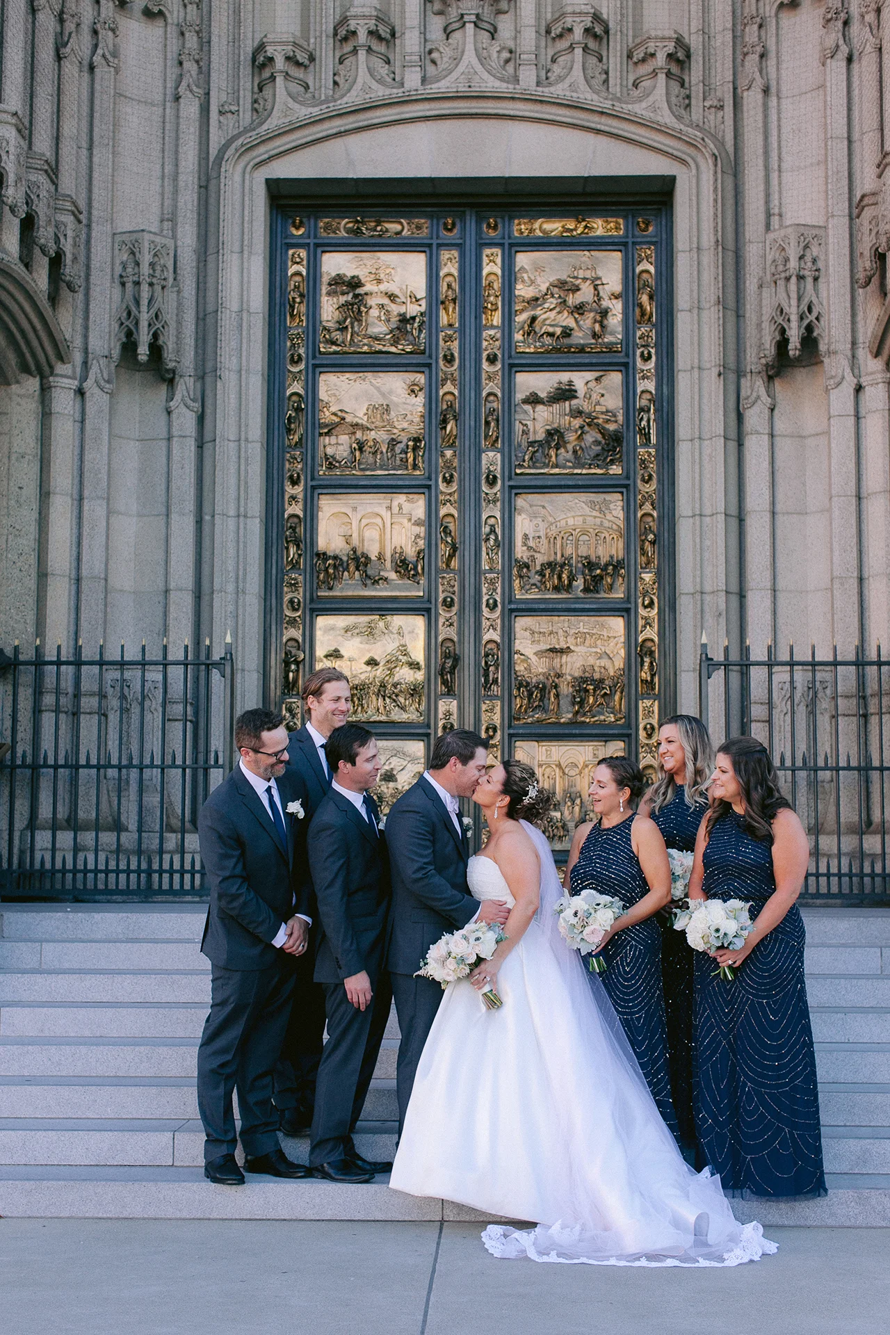 Grace_Cathedral_Tarra_Gallery_Wedding_018.jpg