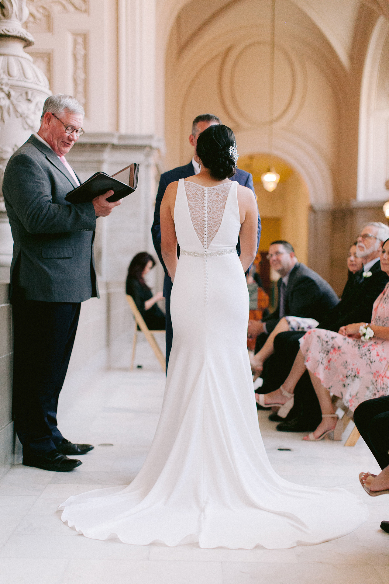 San_Francisco_City_Hall_Wedding_005.jpg