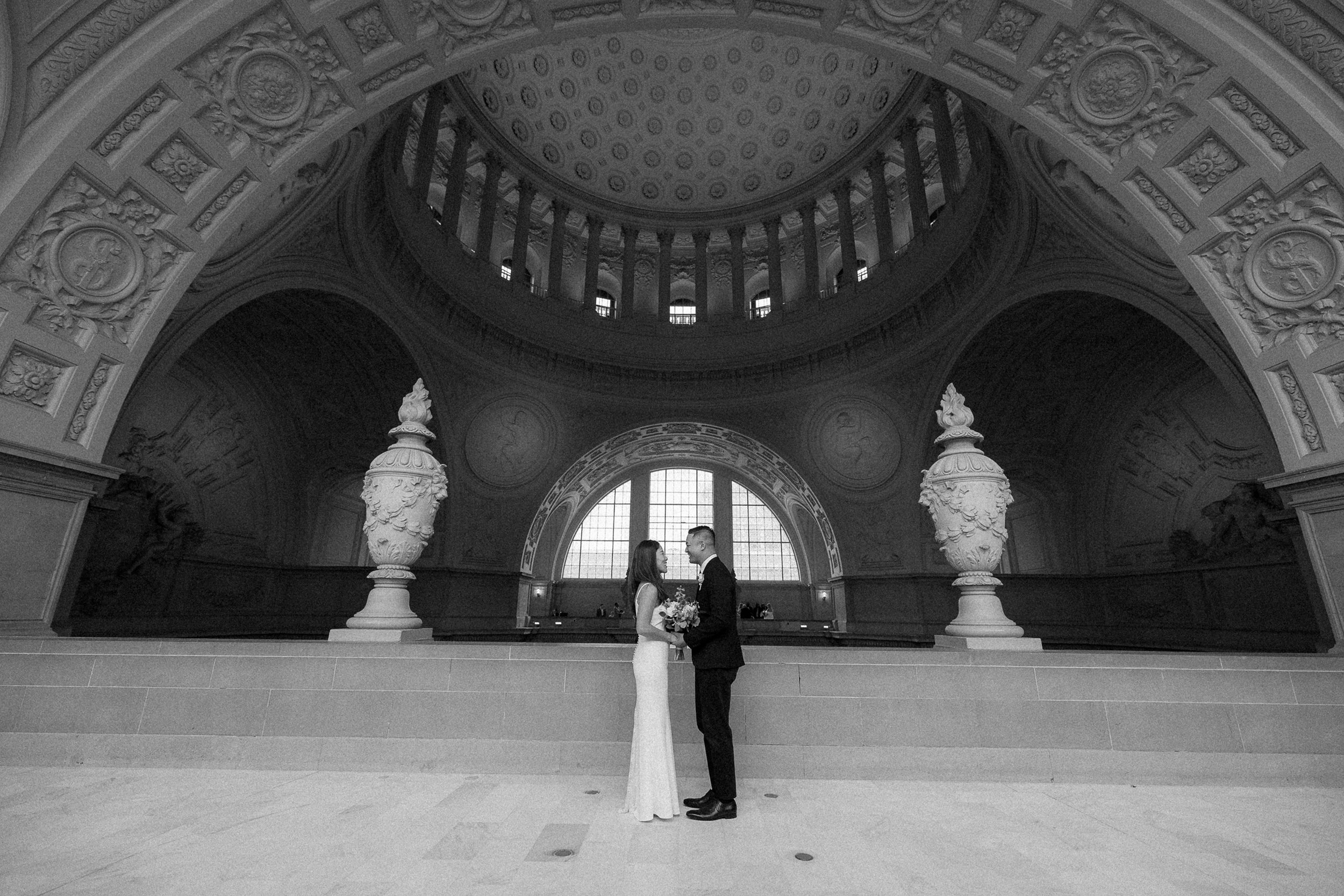 San_Francisco_City_Hall_Wedding_011.jpg