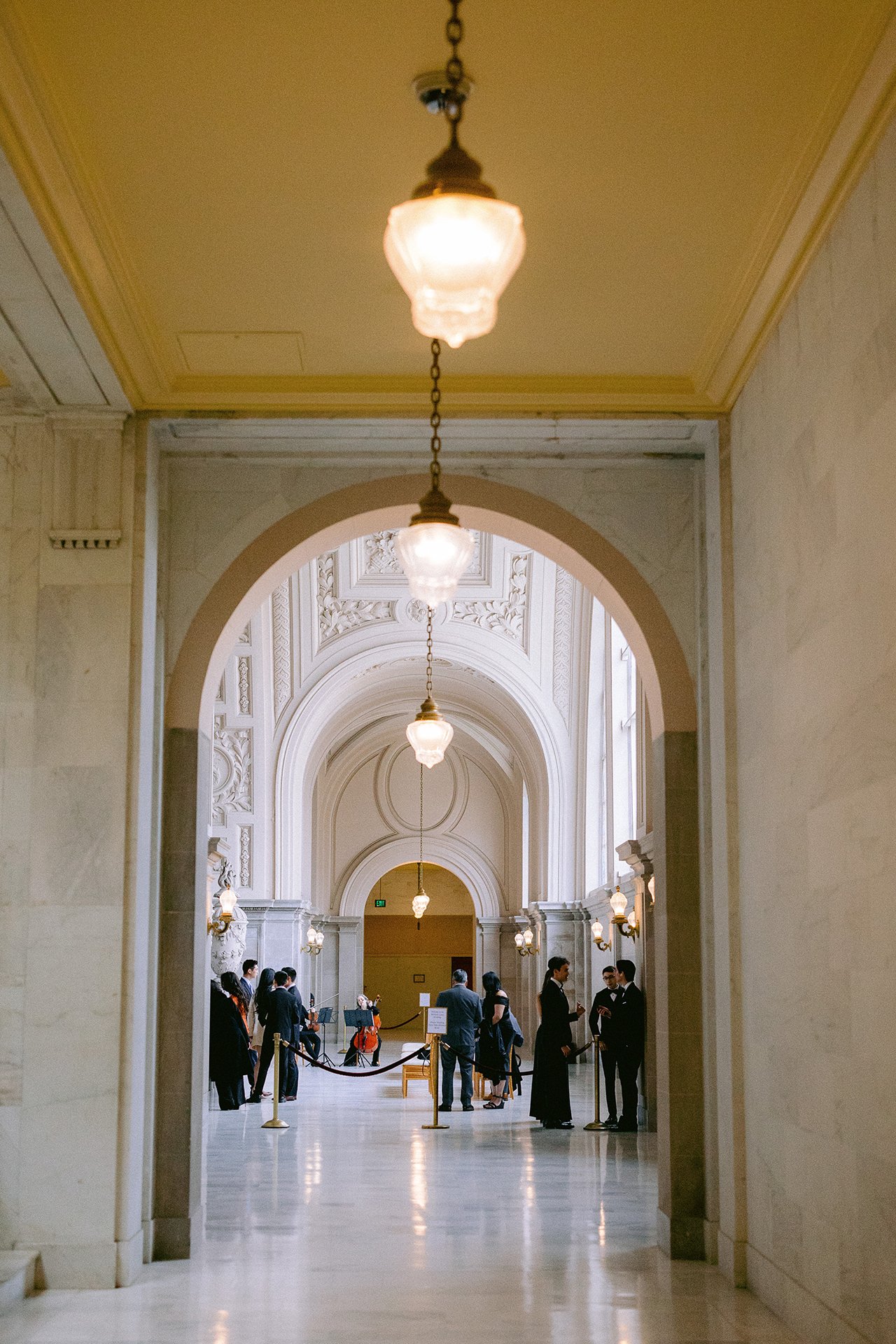 San_Francisco_City_Hall_Wedding_002.jpg