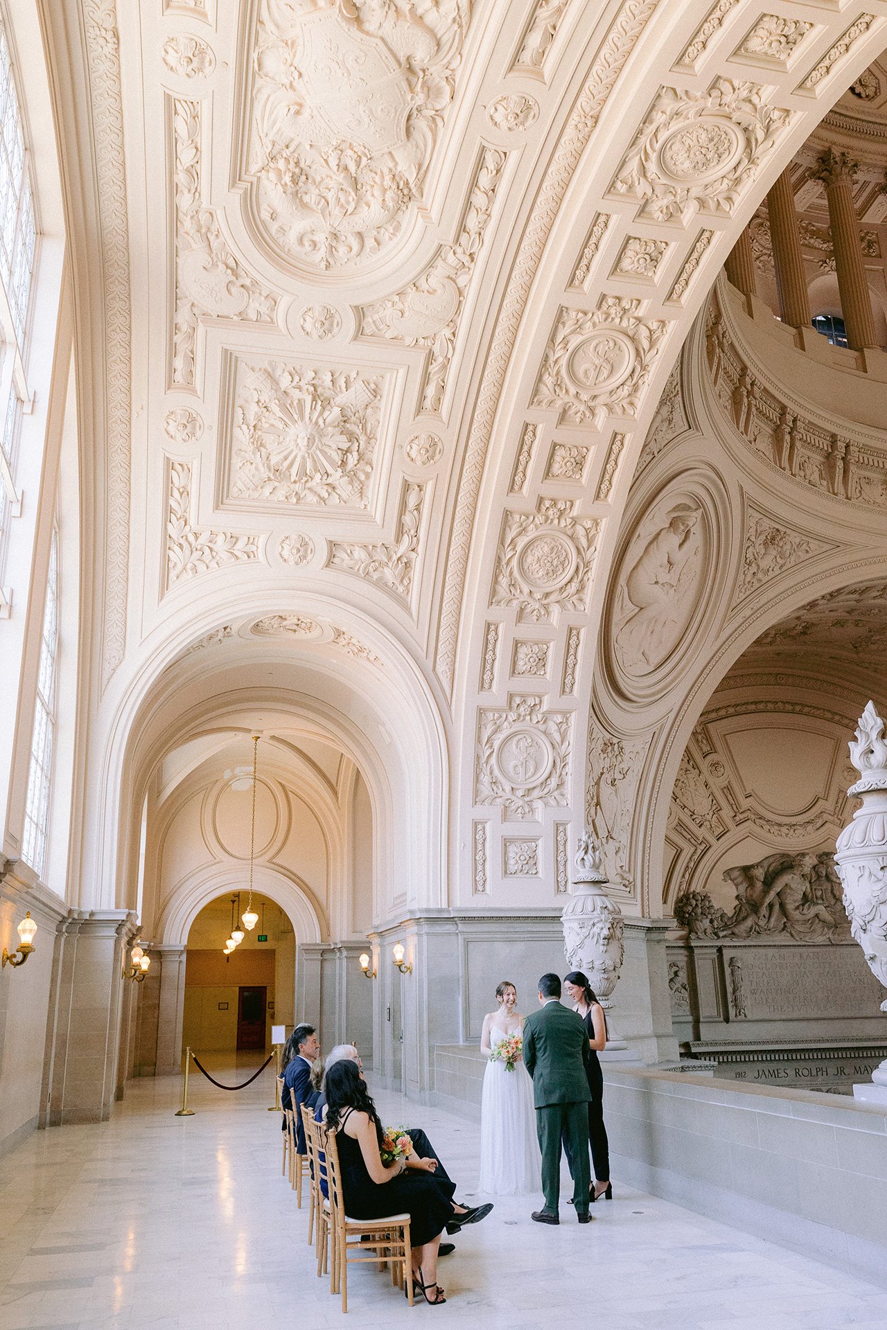 San_Francisco_City_Hall_Wedding_004.jpg