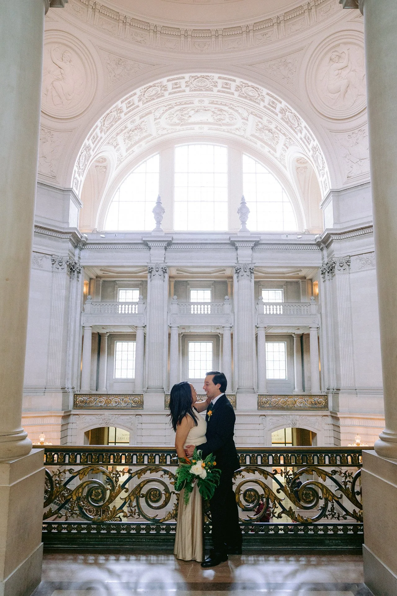 San_Francisco_City_Hall_Wedding_018.jpg
