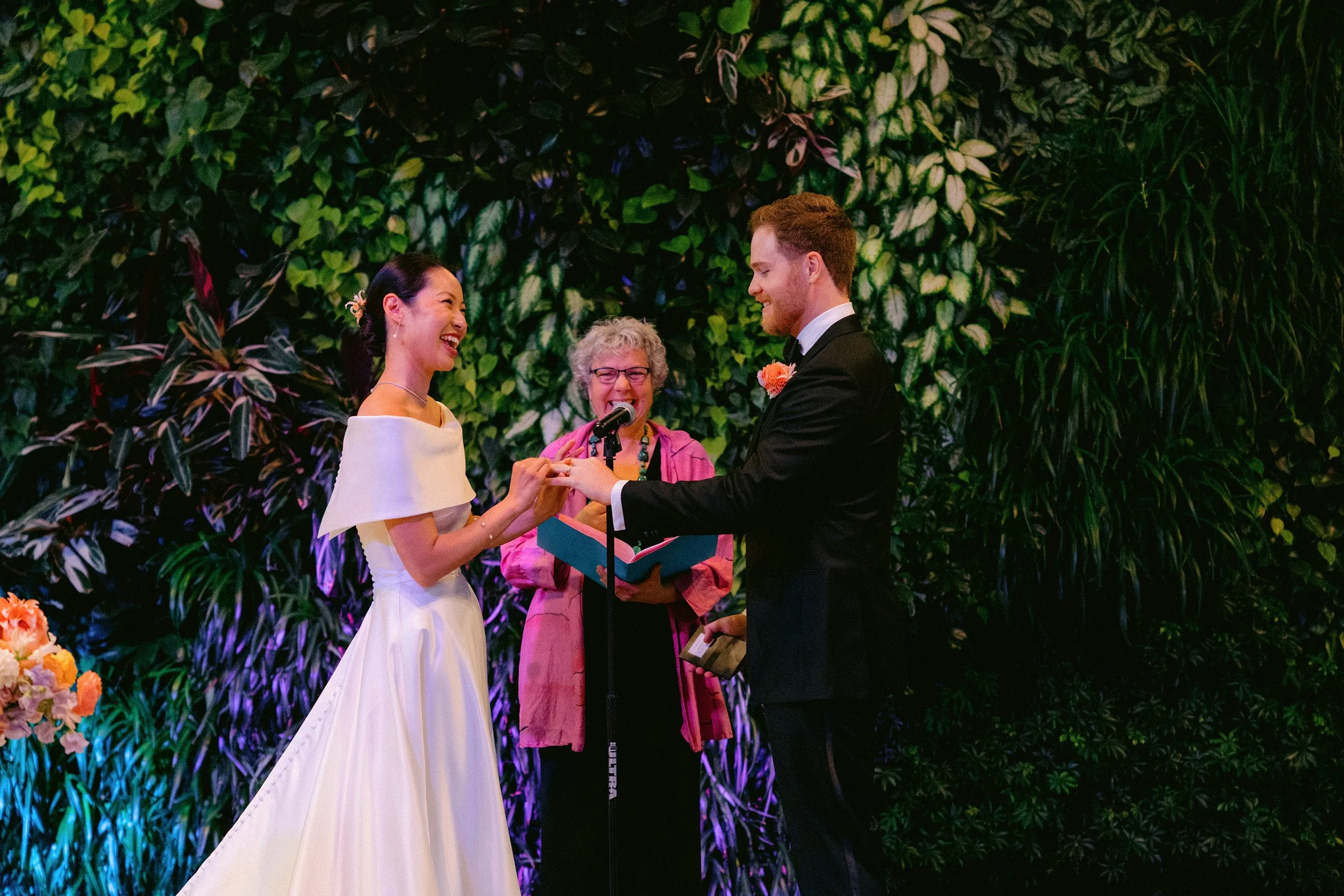 California_Academy_of_Sciences_Wedding_029.jpg