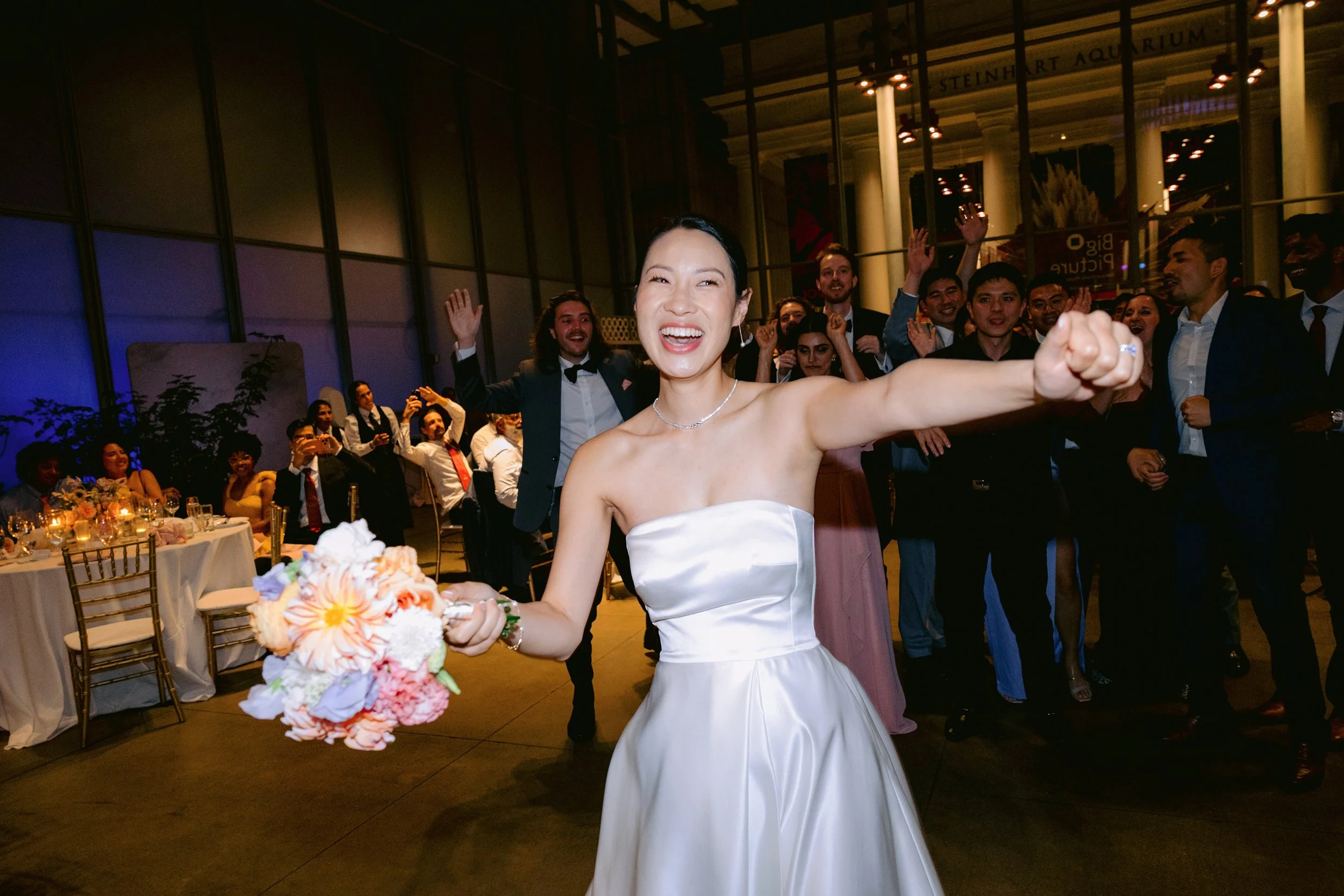 California_Academy_of_Sciences_Wedding_042.jpg