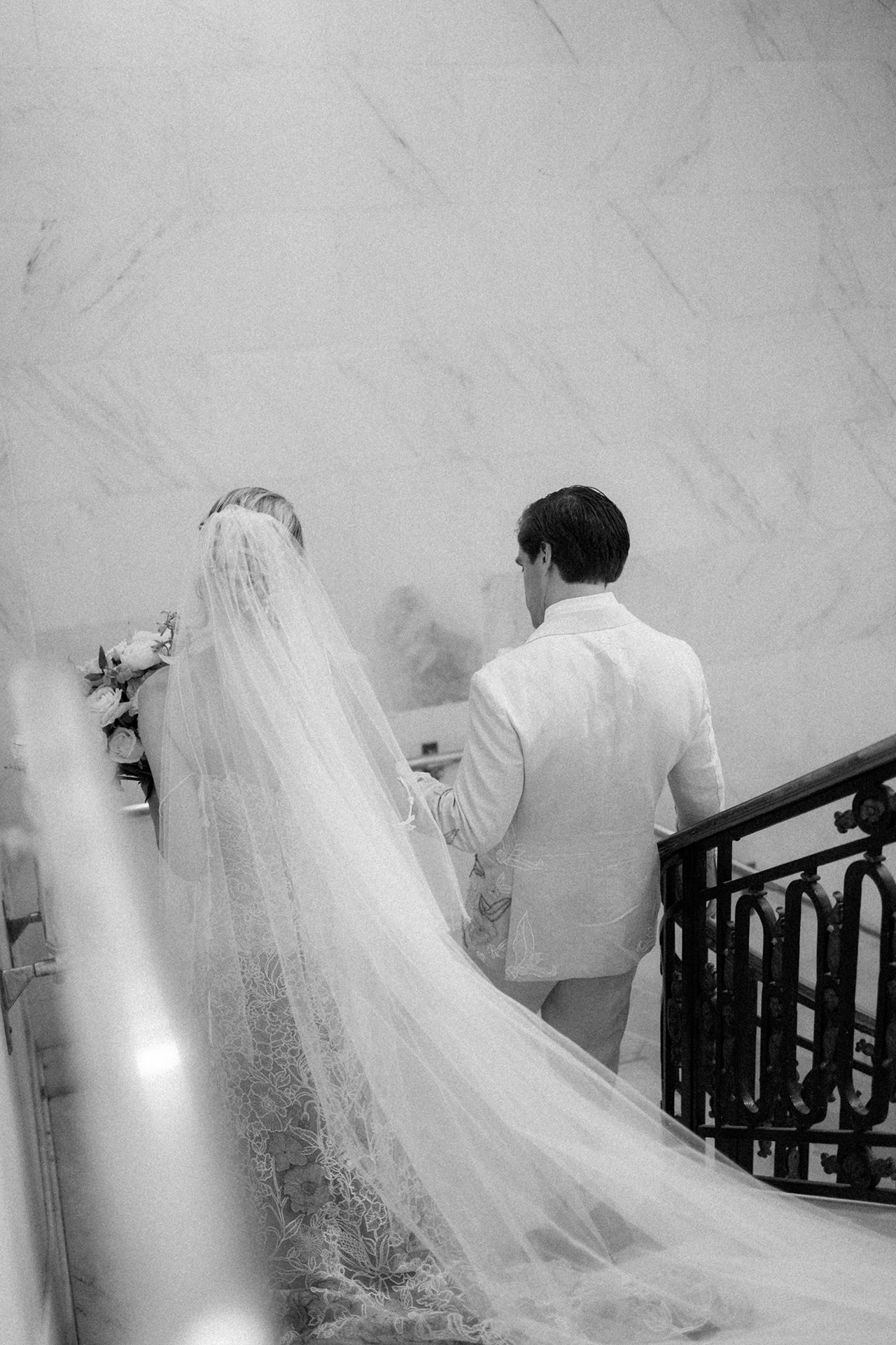San_Francisco_City_Hall_Wedding_013.jpg