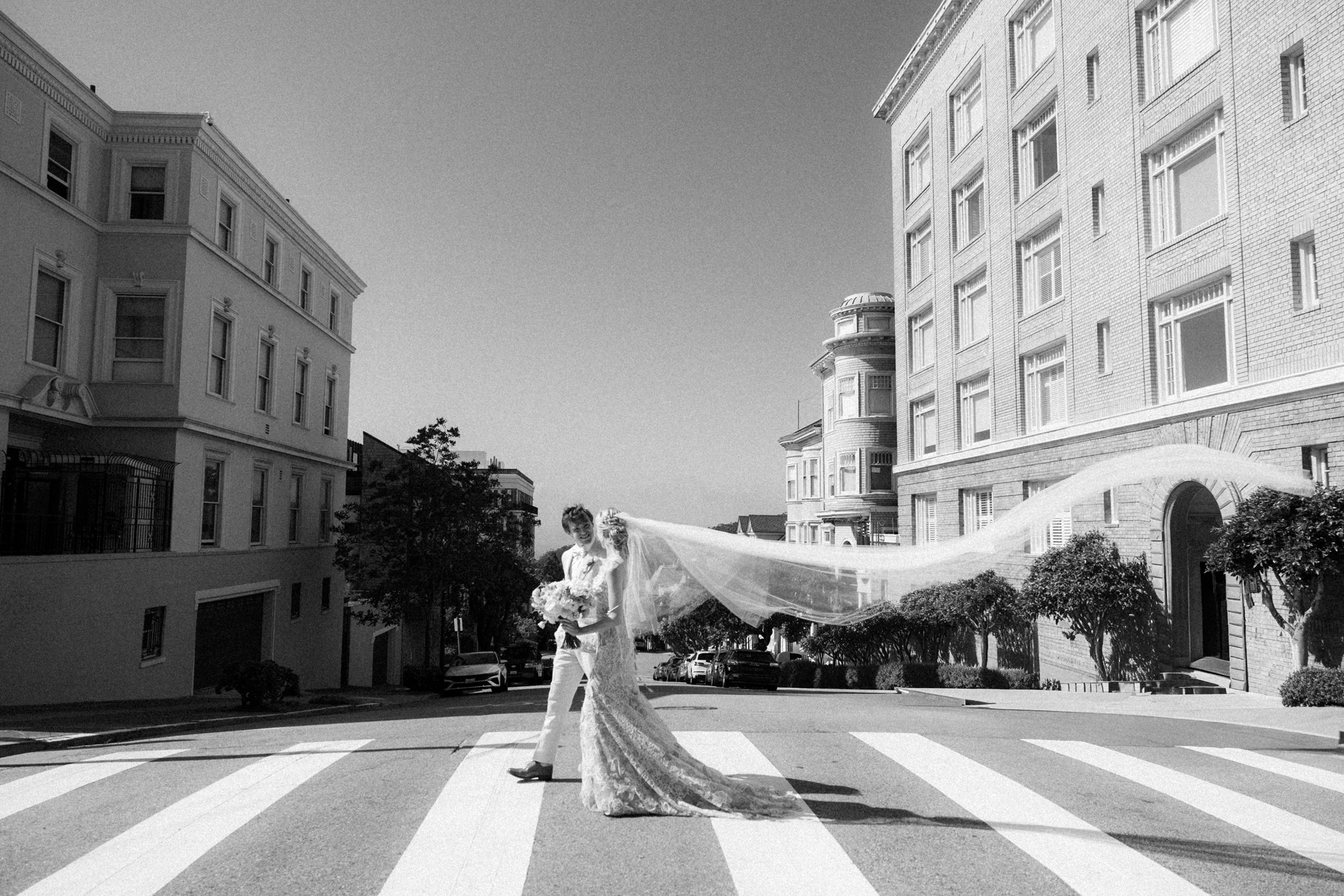 San_Francisco_City_Hall_Wedding_021.jpg