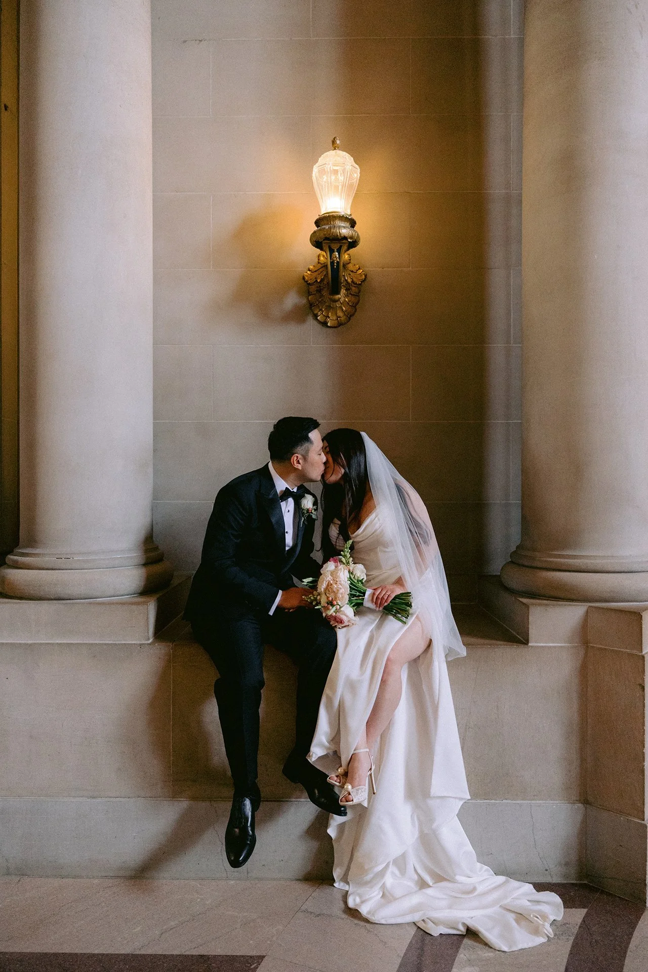 San_Francisco_City_Hall_Wedding_016.jpg