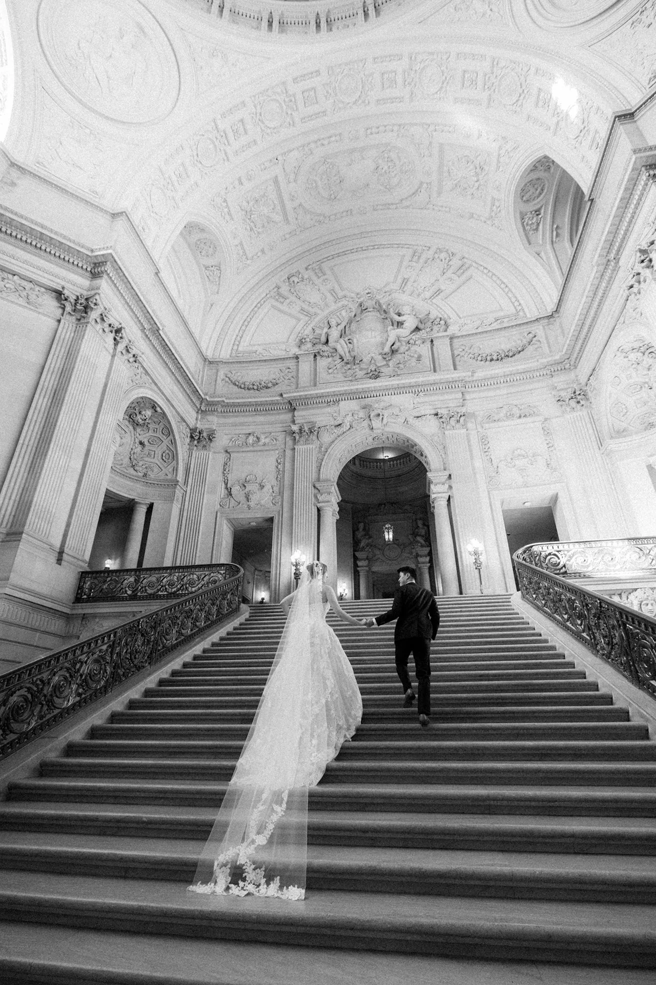 San_Francisco_City_Hall_Wedding_020.jpg