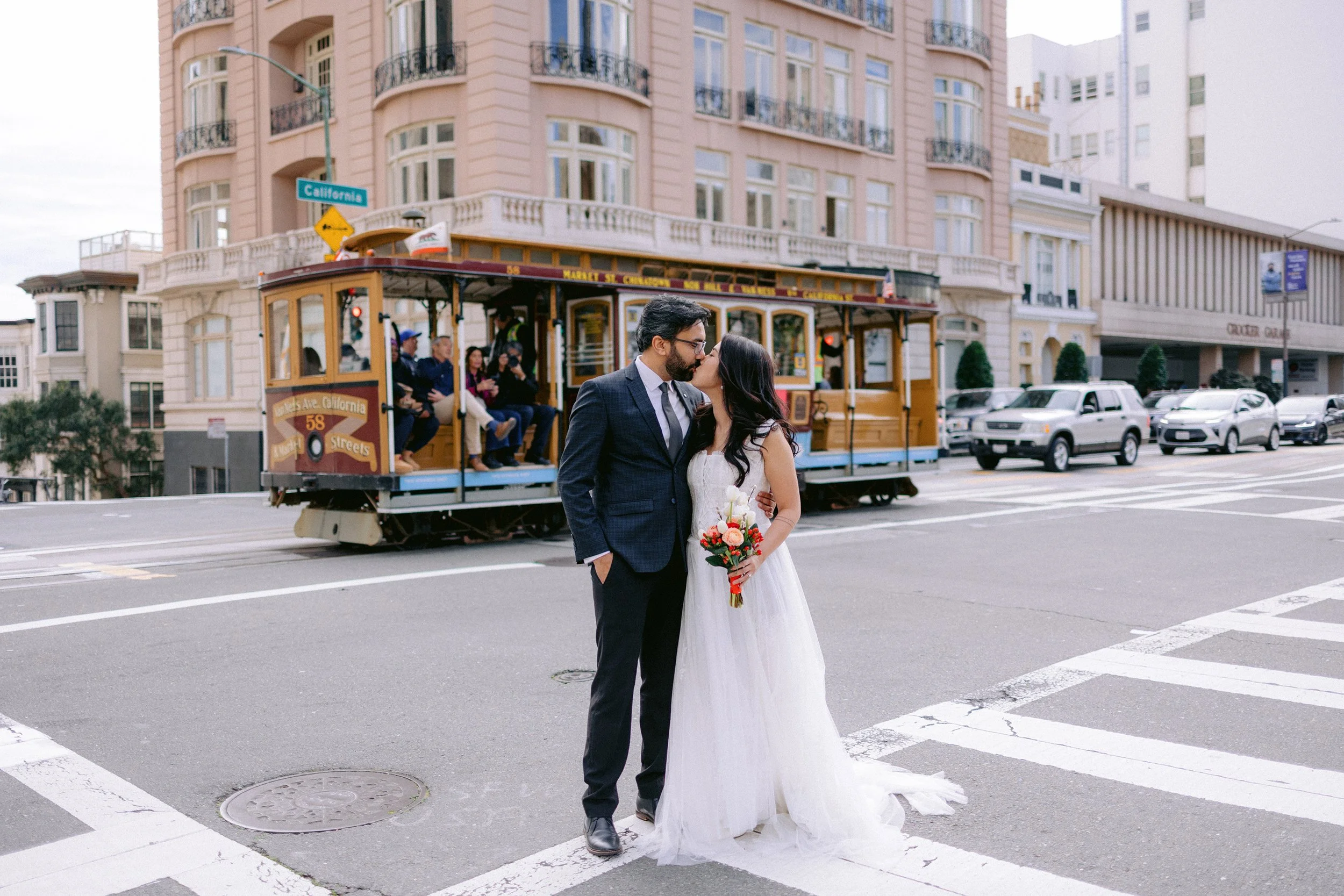 San_Francisco_City_Hall_Wedding_015.jpg