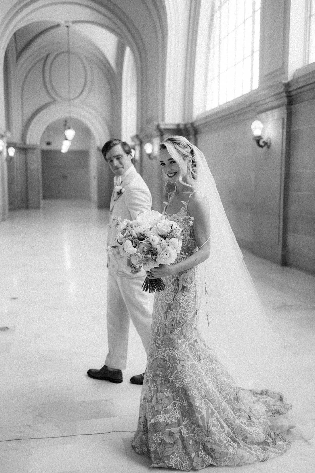 San_Francisco_City_Hall_Wedding_007.jpg