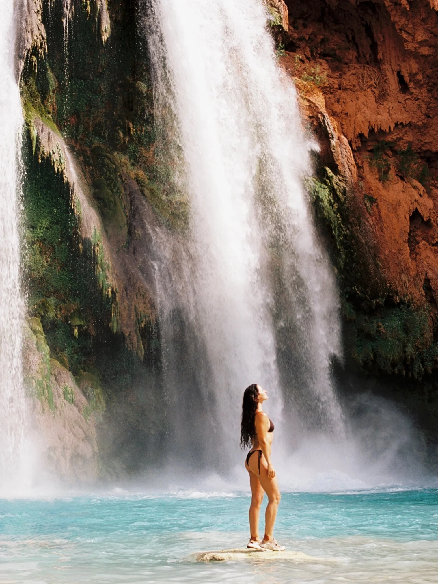 Havasupai, Arizona on 35mm film ✨

there are not enough words in the human language to describe this experience, the sheer beauty of this place, and what it meant to me.

30+ miles of hiking, 4 days and 3 nights camping, 5 rolls of film, a couple fry