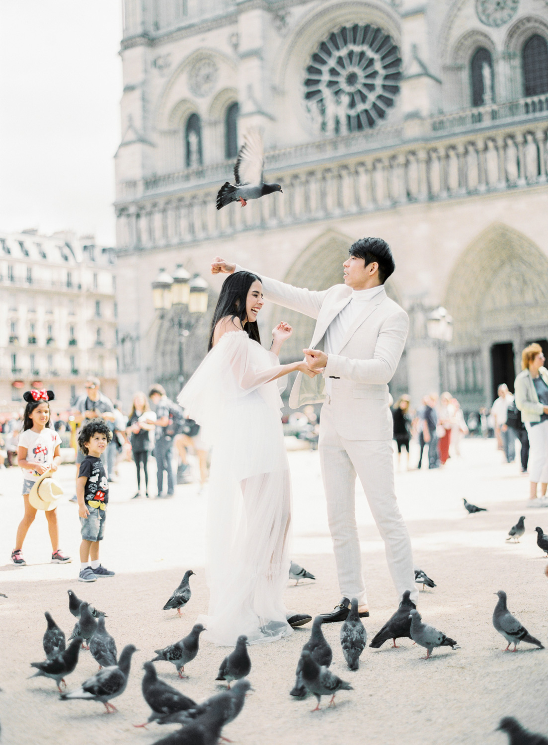 PARIS: ROBBY &amp; MAXENE