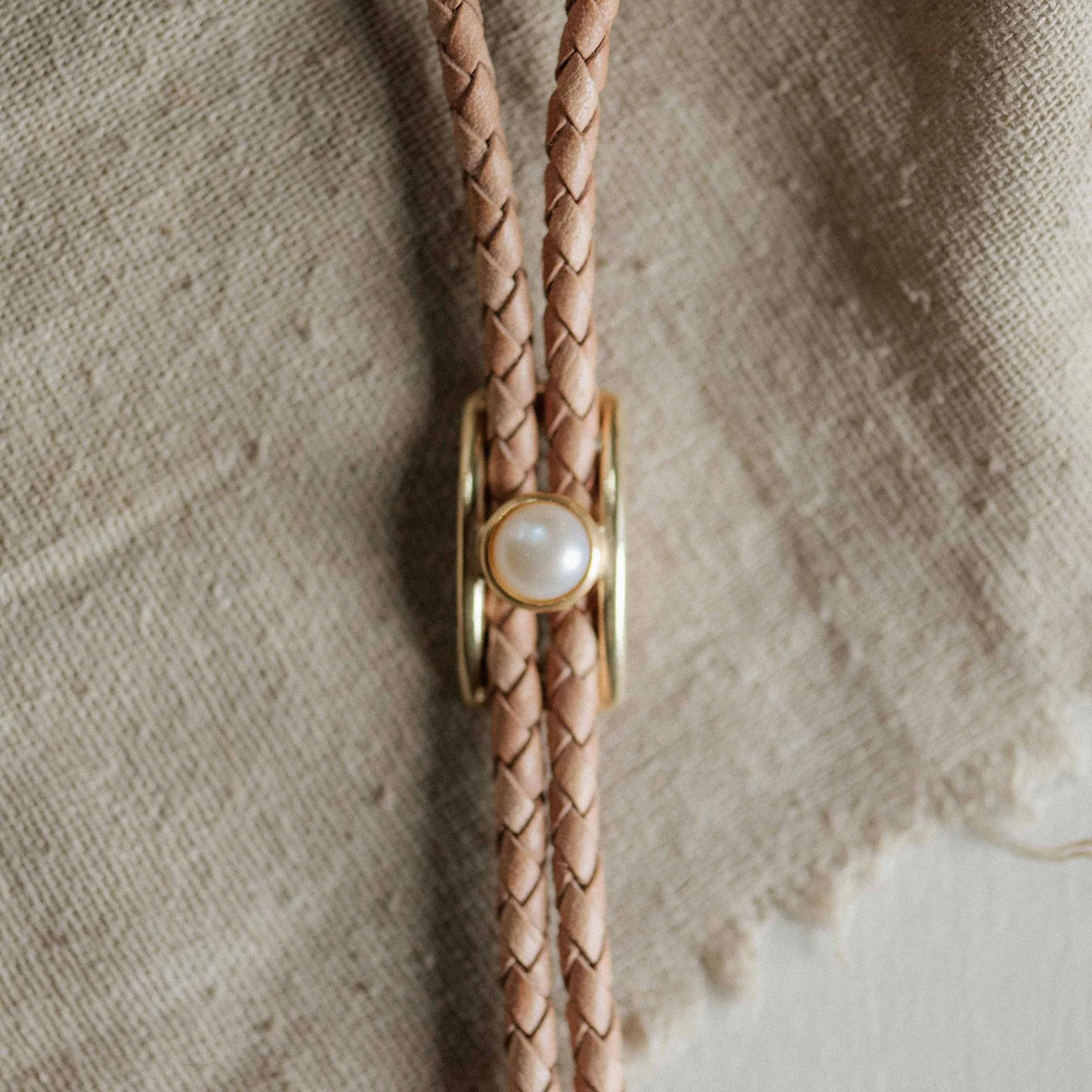 COMMONFORM_Gold Simple Bolo Necklace-118.jpg