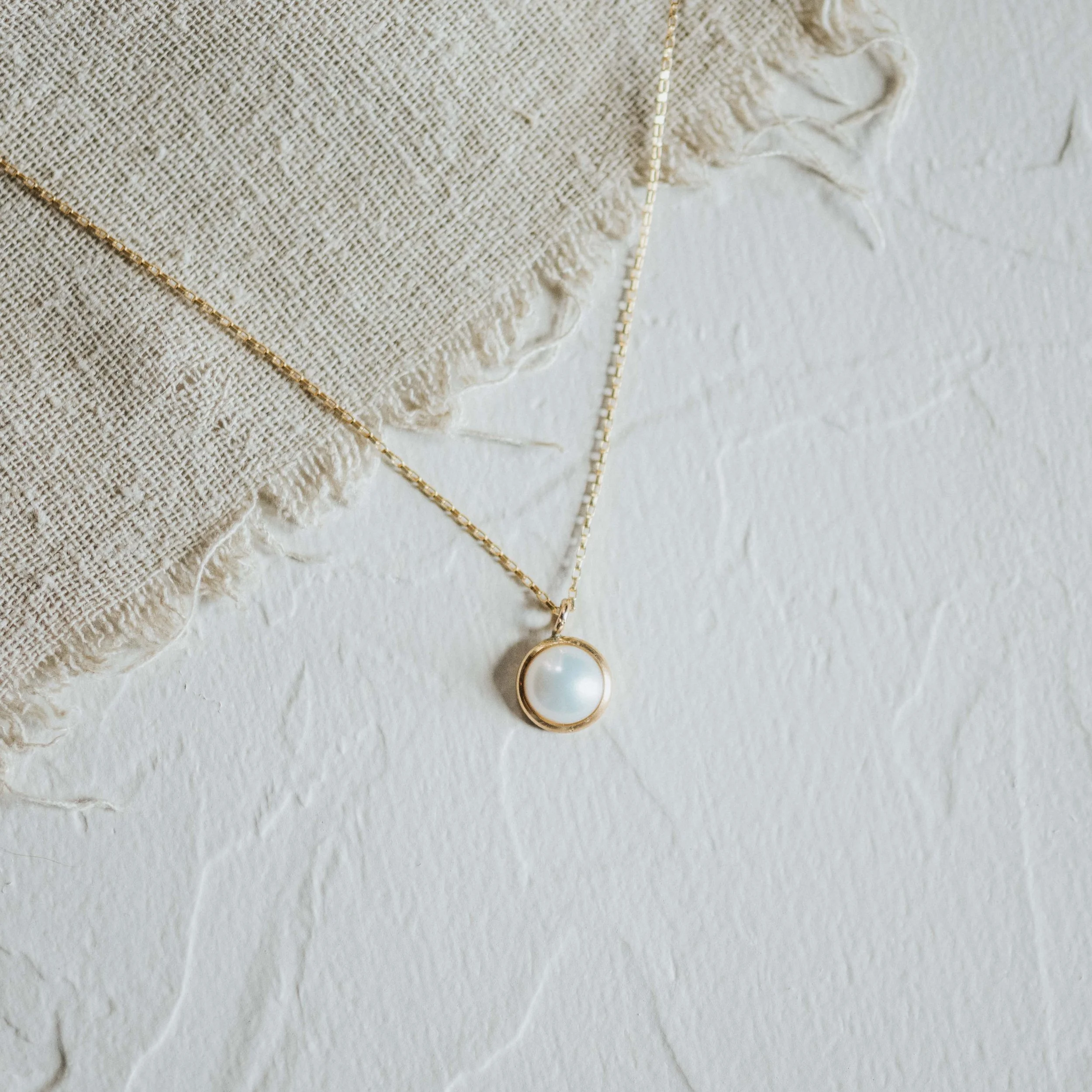 COMMONFORM_Hyalite_Pearl and Gold Necklace-5.jpg