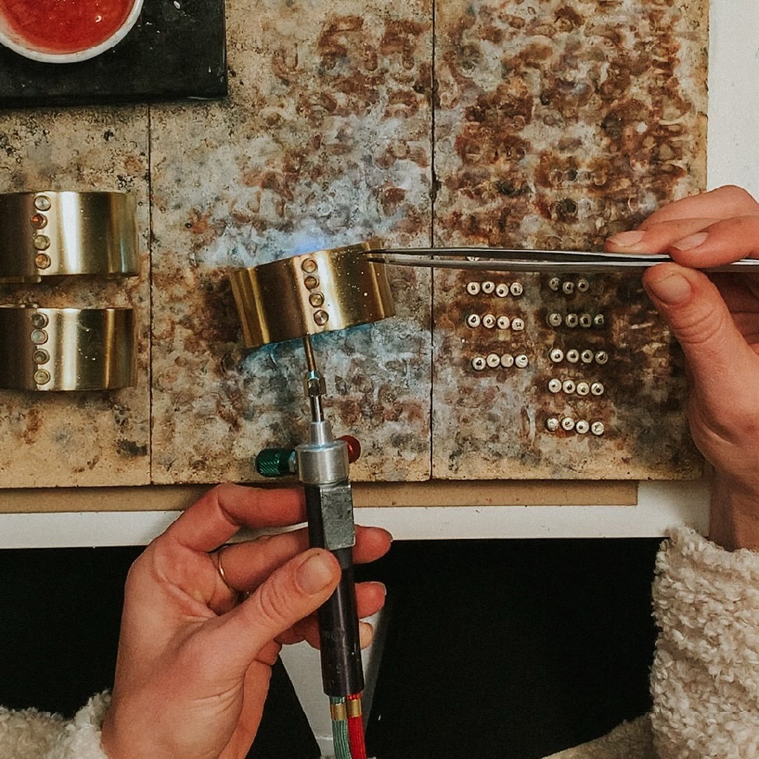 The holiday season is around the corner &amp; Santa's workshop (aka the Commonform studio) is already busy in preparation! Join us in our bright, busy, productive jewelry studio, located in the Cannery District!

The deets:
Currently hiring: Producti