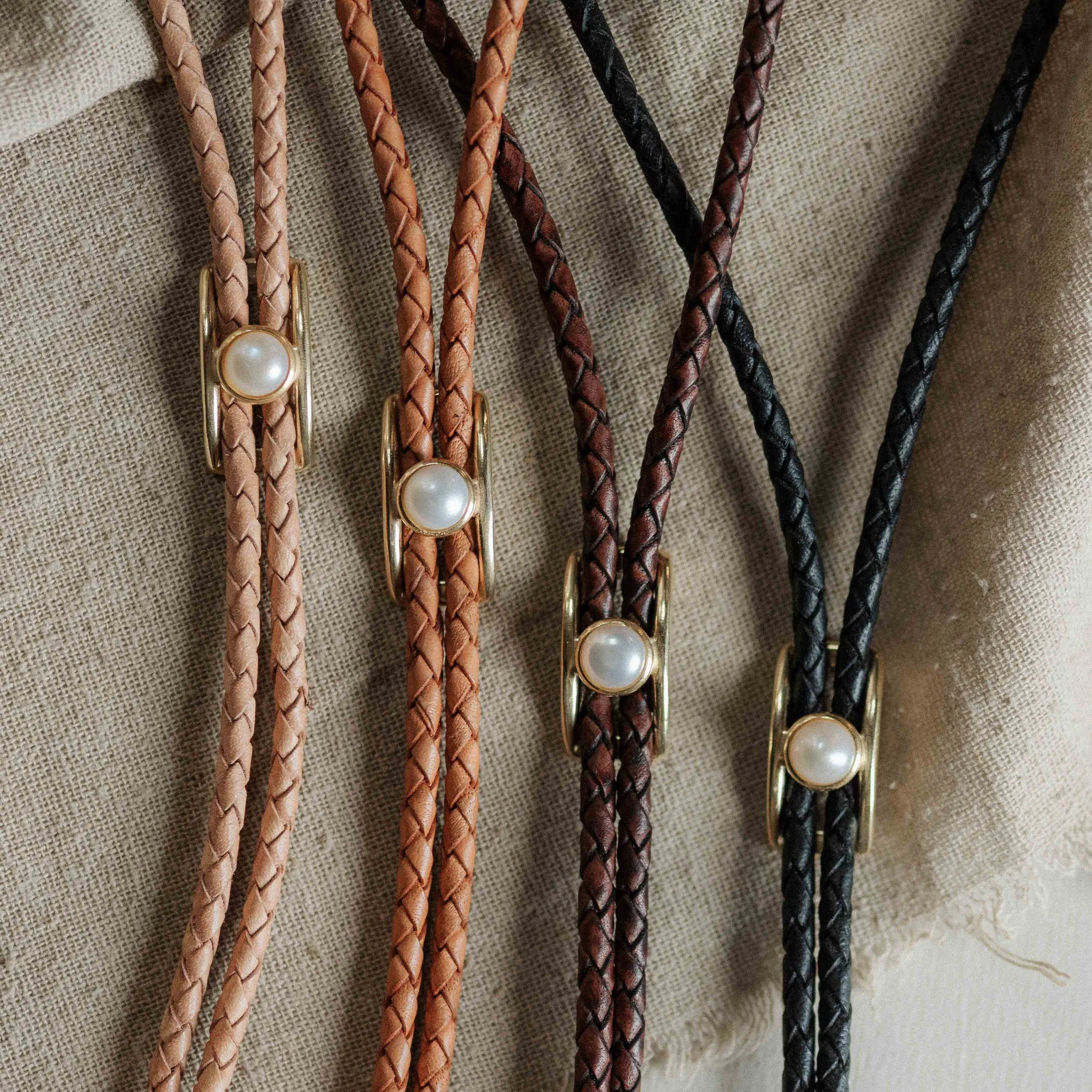 COMMONFORM_Gold Simple Bolo Necklace-114.jpg