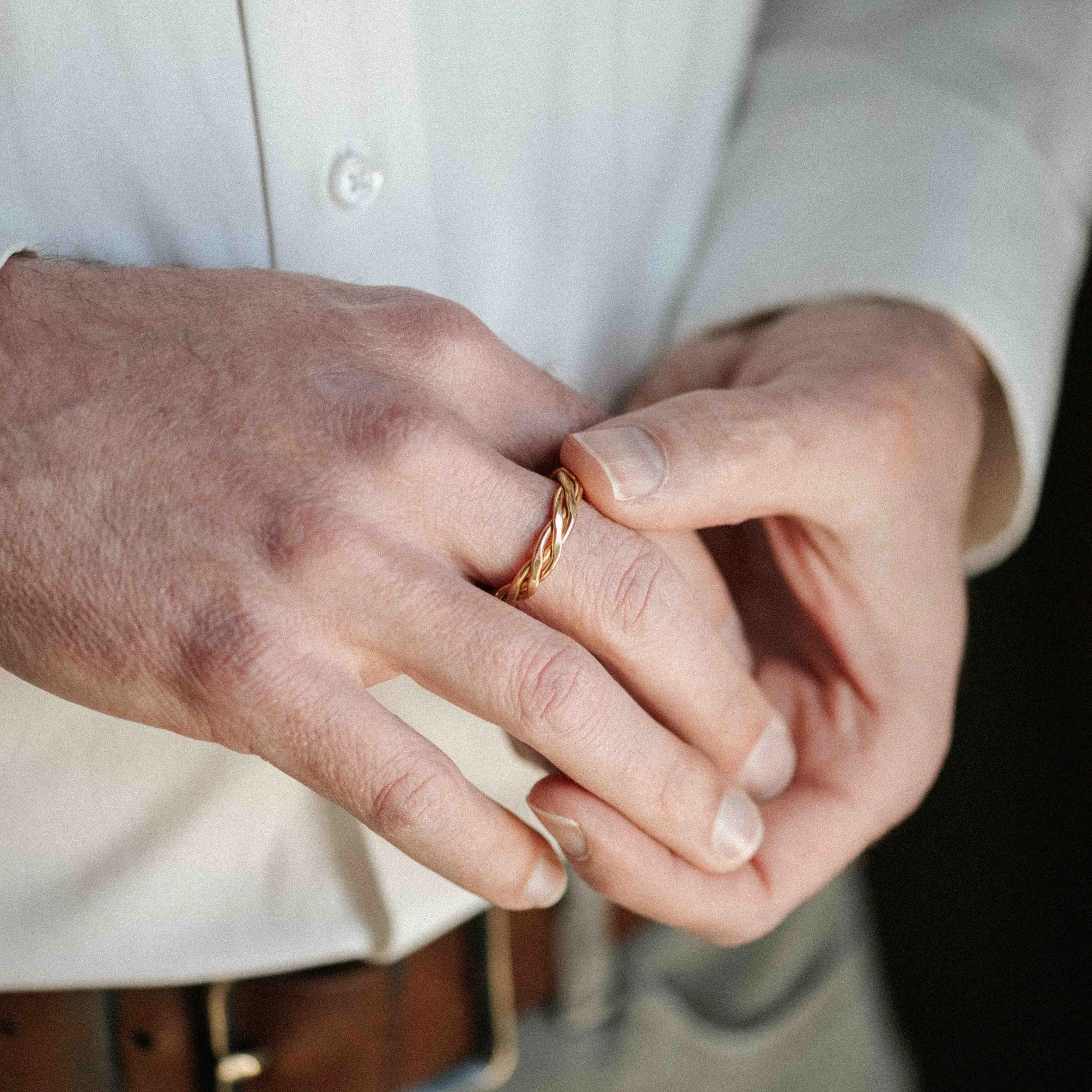 COMMONFORM_Modern Statement Gold Ring-8.jpg