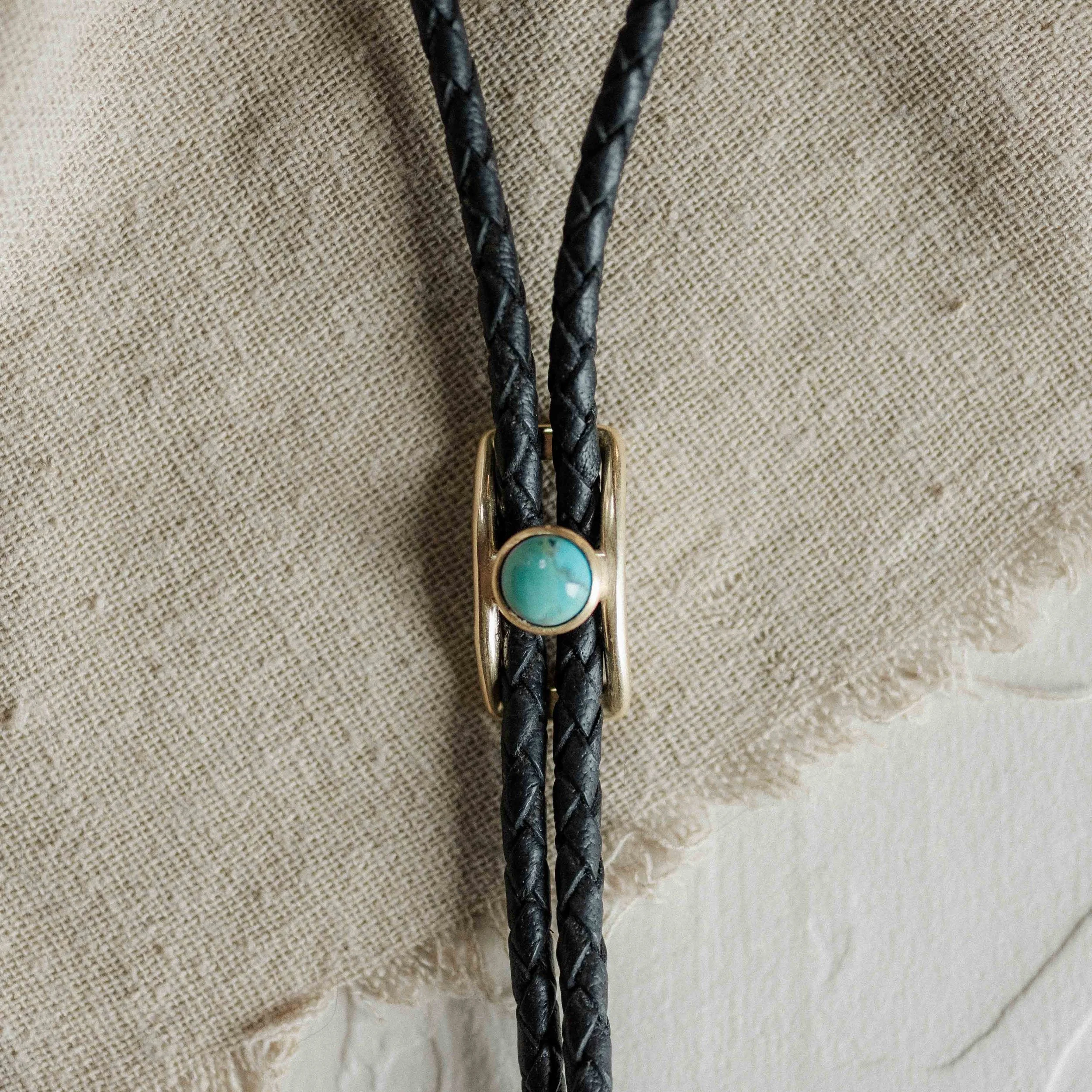 COMMONFORM_Gold Simple Bolo Necklace-110.jpg
