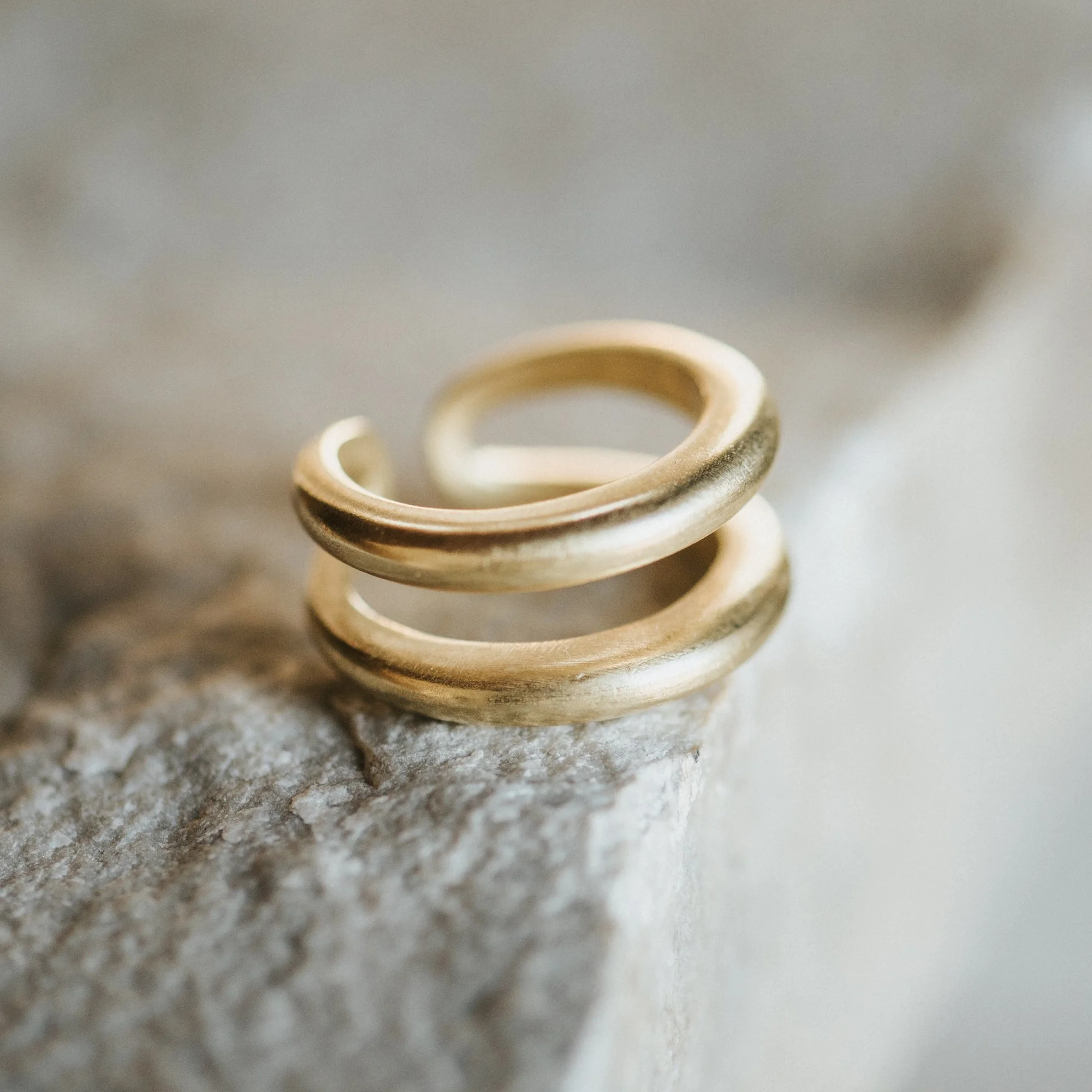 ARROYO DOUBLE DOME RING