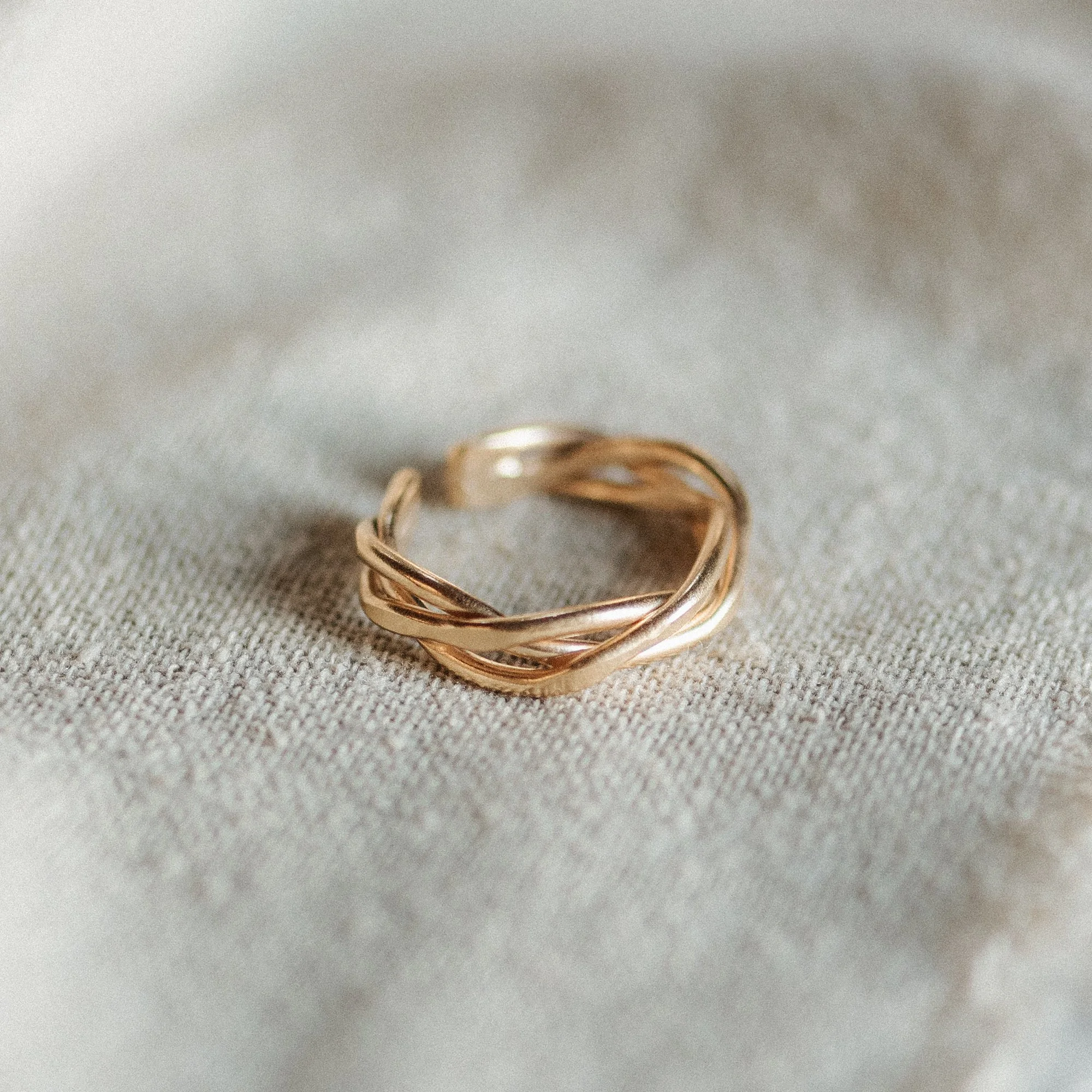 COMMONFORM_Statement ring gold woven braided-61.jpg